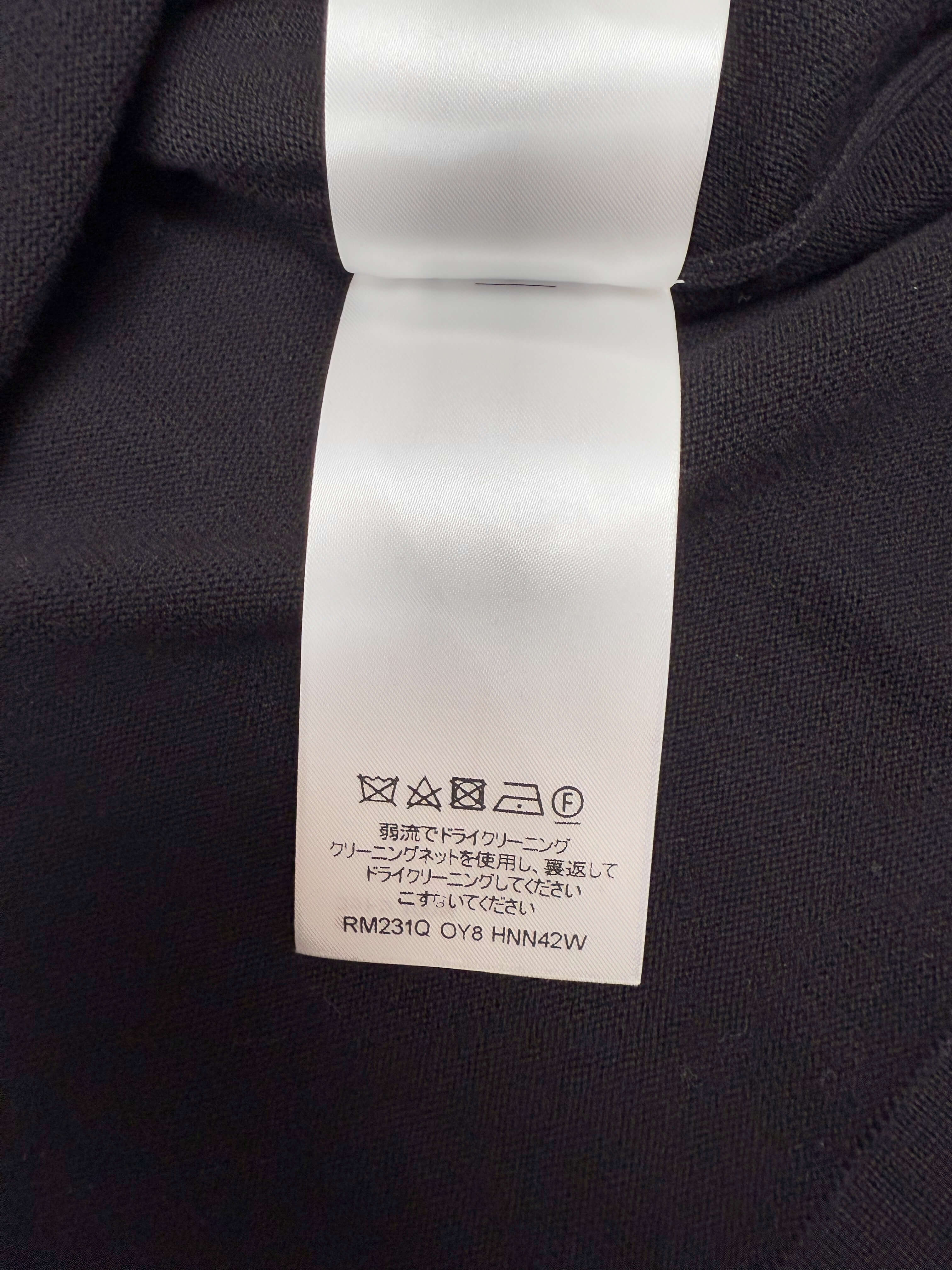 Louis Vuitton Signature T-Shirt - Black Louis Vuitton