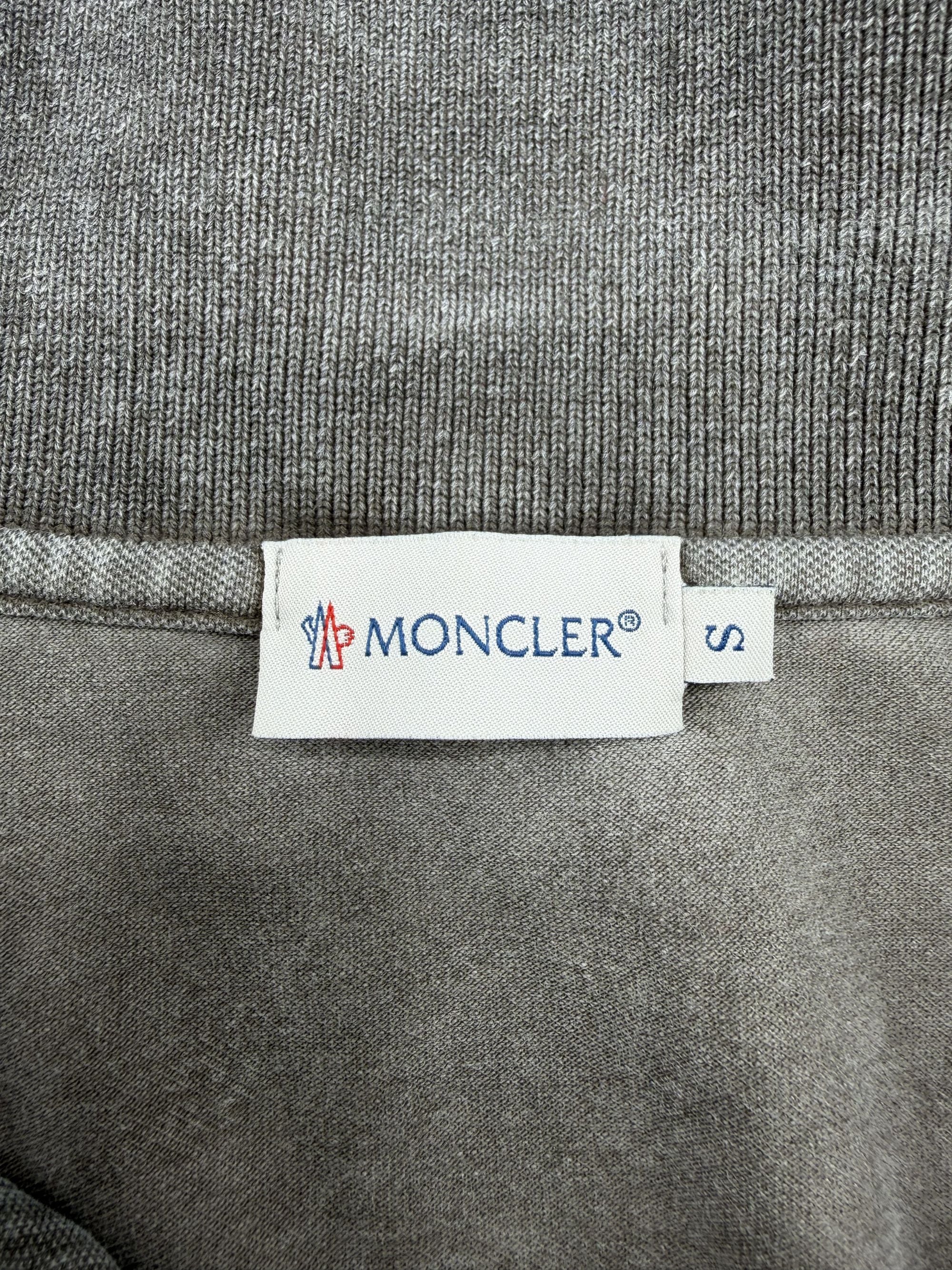 Moncler Distressed Paint Logo Polo - Grey Moncler