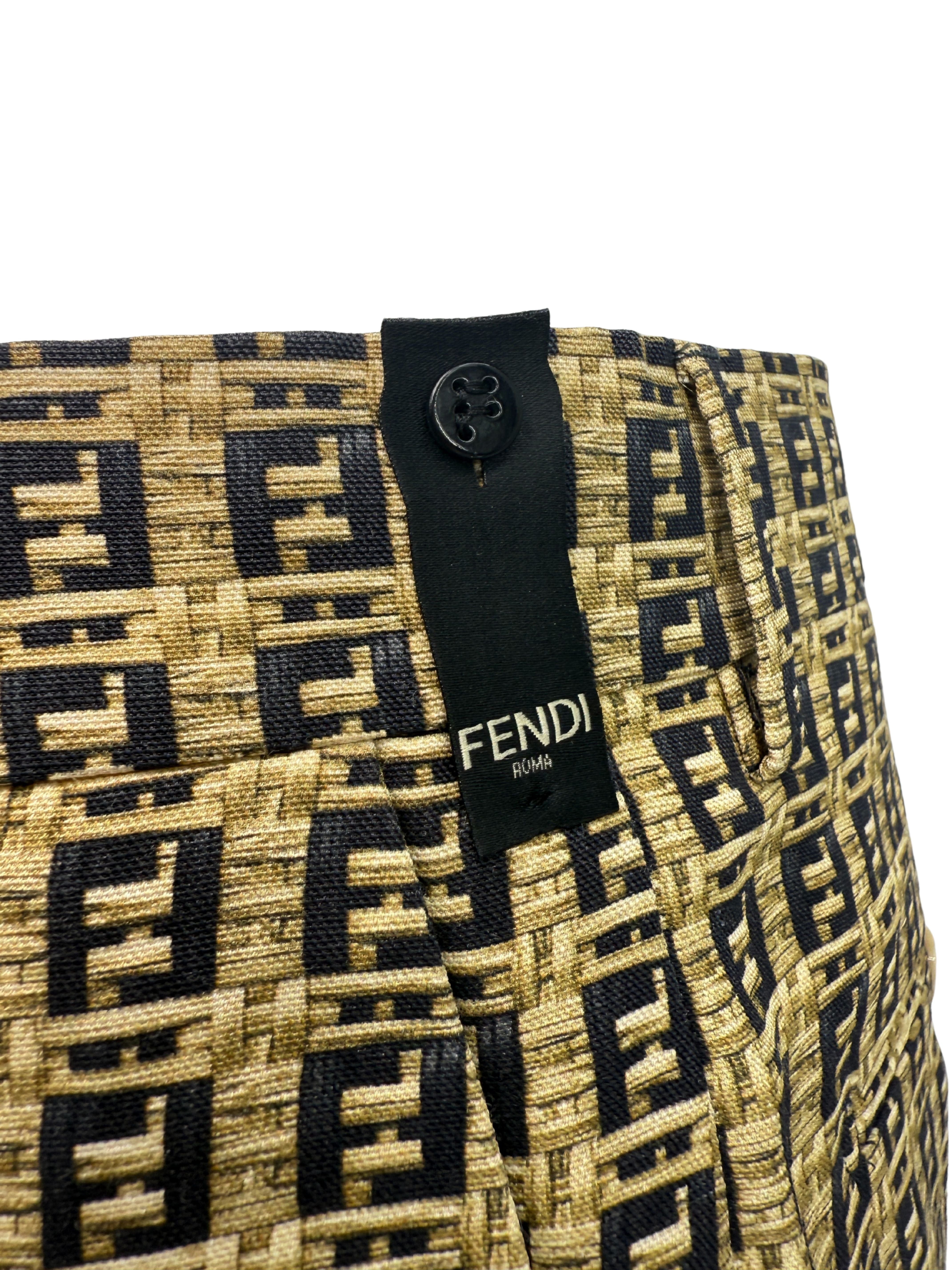 Fendi Logo Print Shorts - Beige Fendi