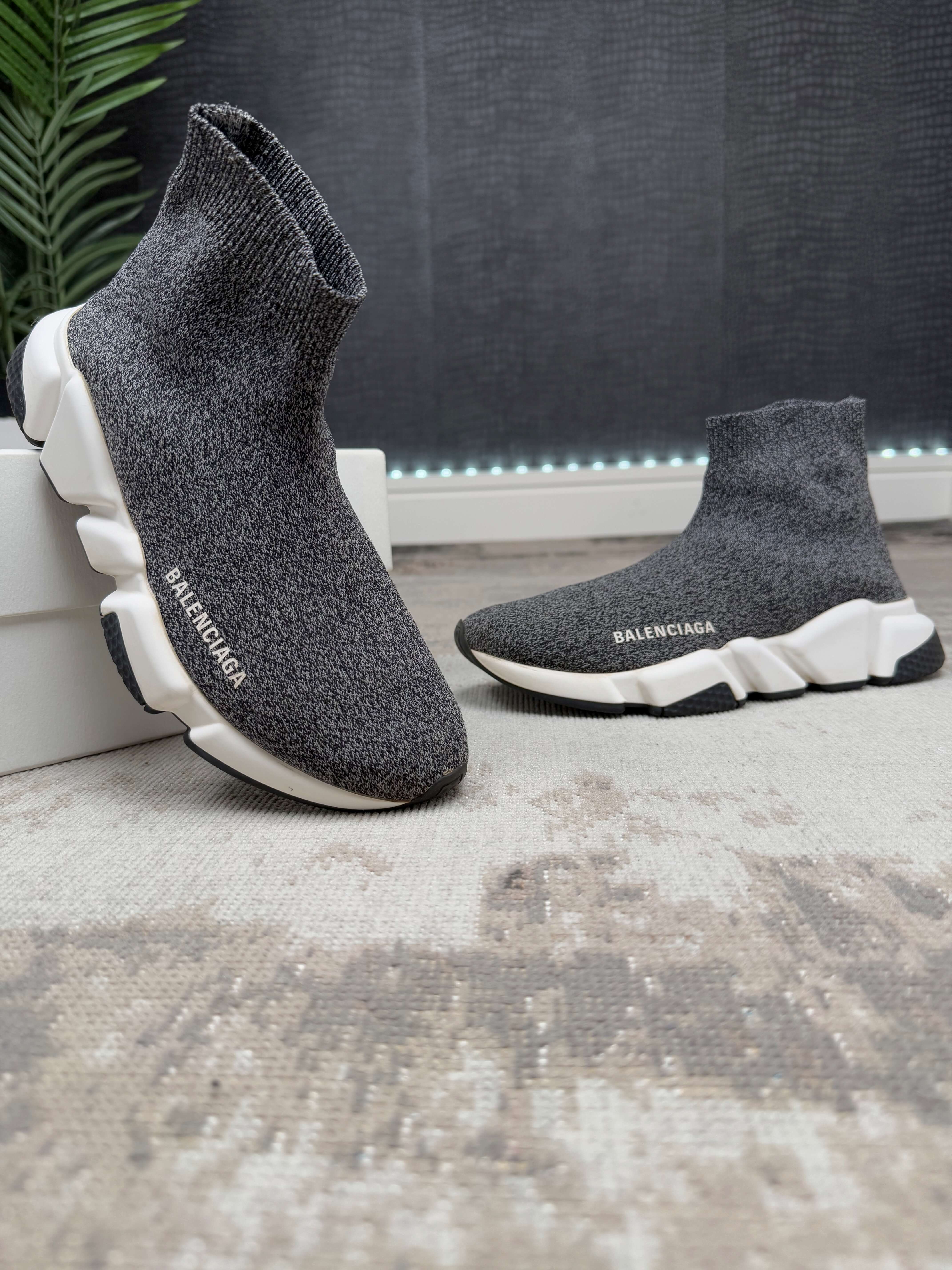 WOMEN'S - Balenciaga Speed Trainers - Black Crystal Balenciaga