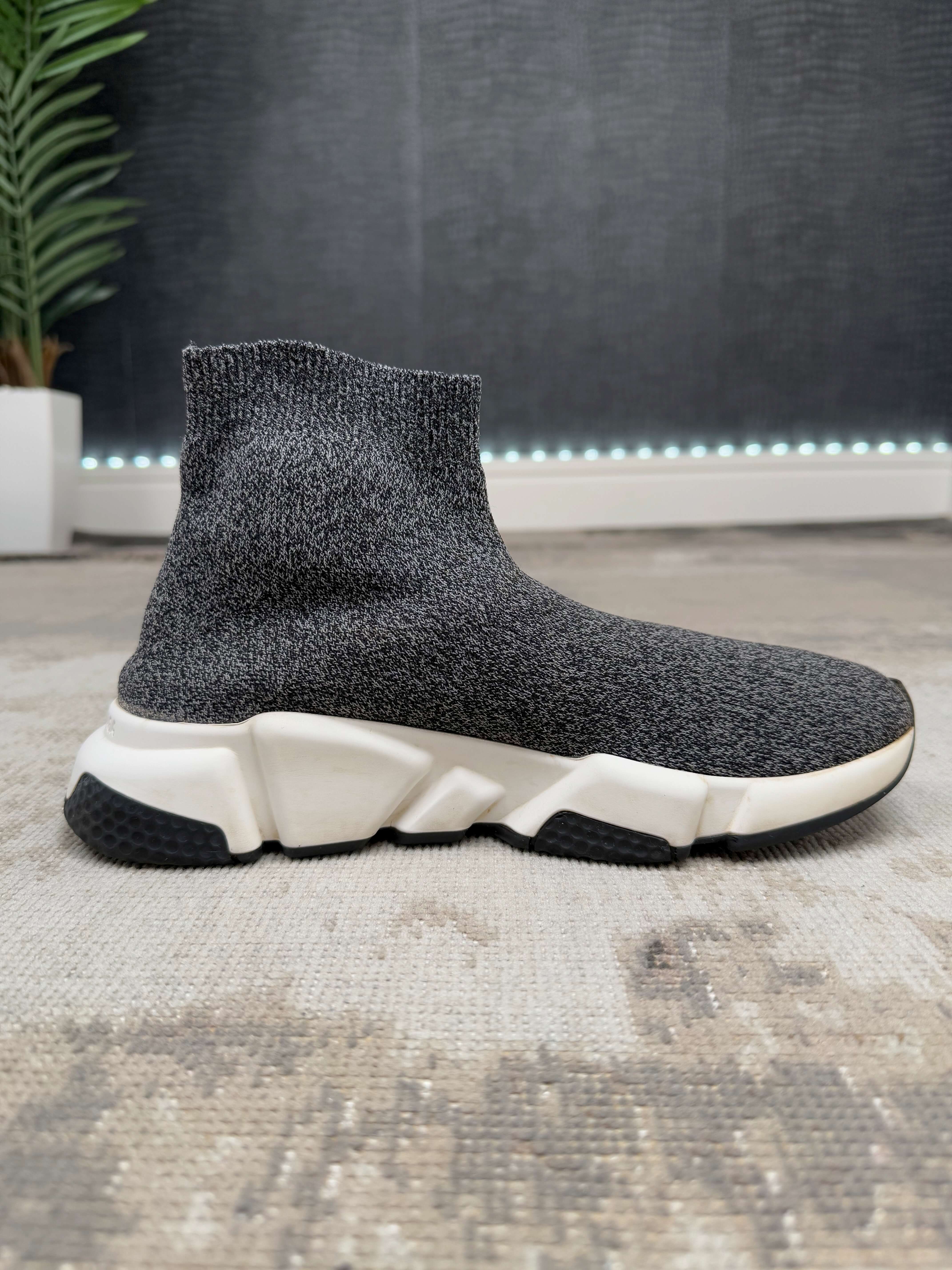 WOMEN'S - Balenciaga Speed Trainers - Black Crystal Balenciaga