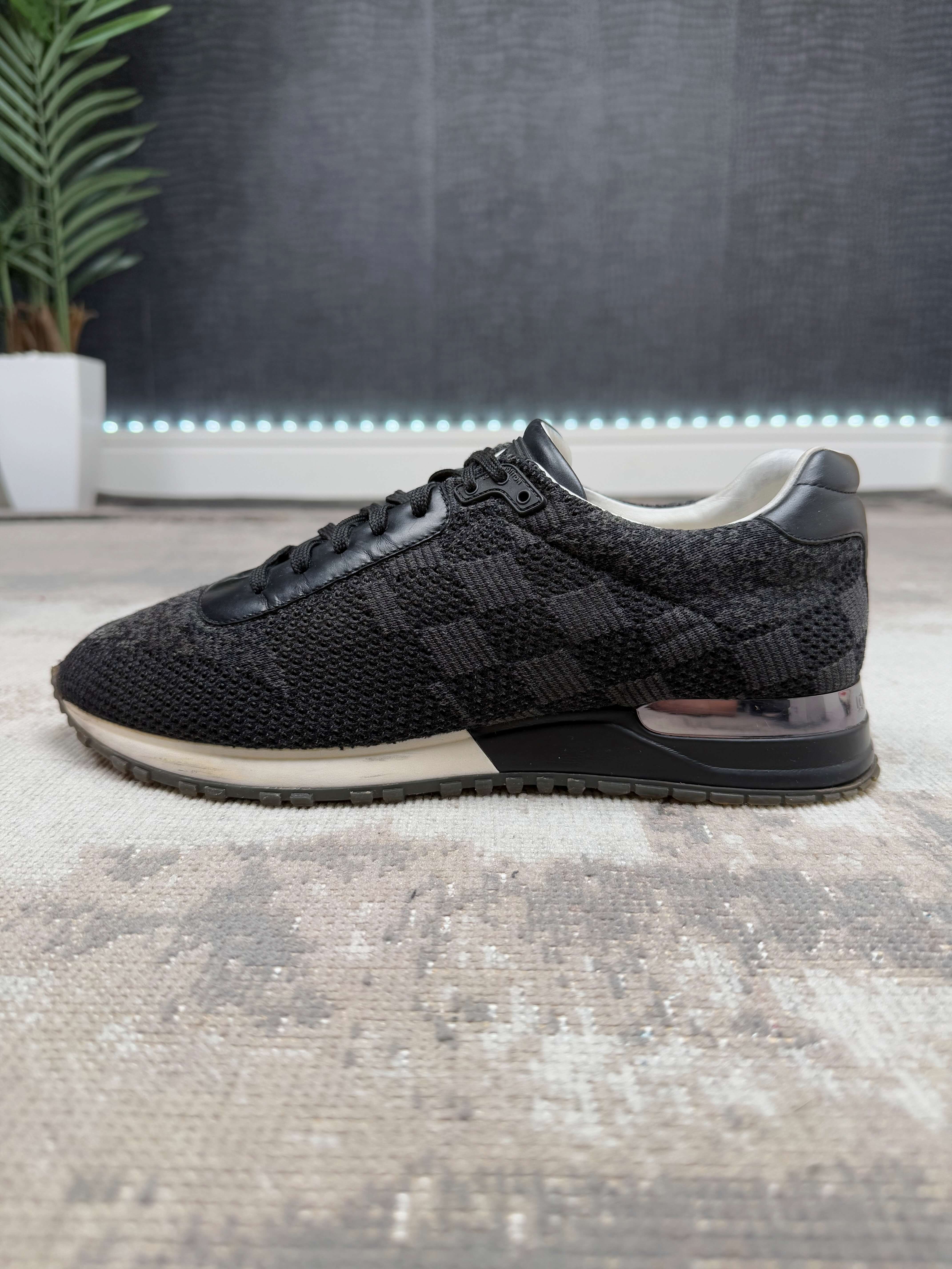 Louis Vuitton Run Away - Black Louis Vuitton