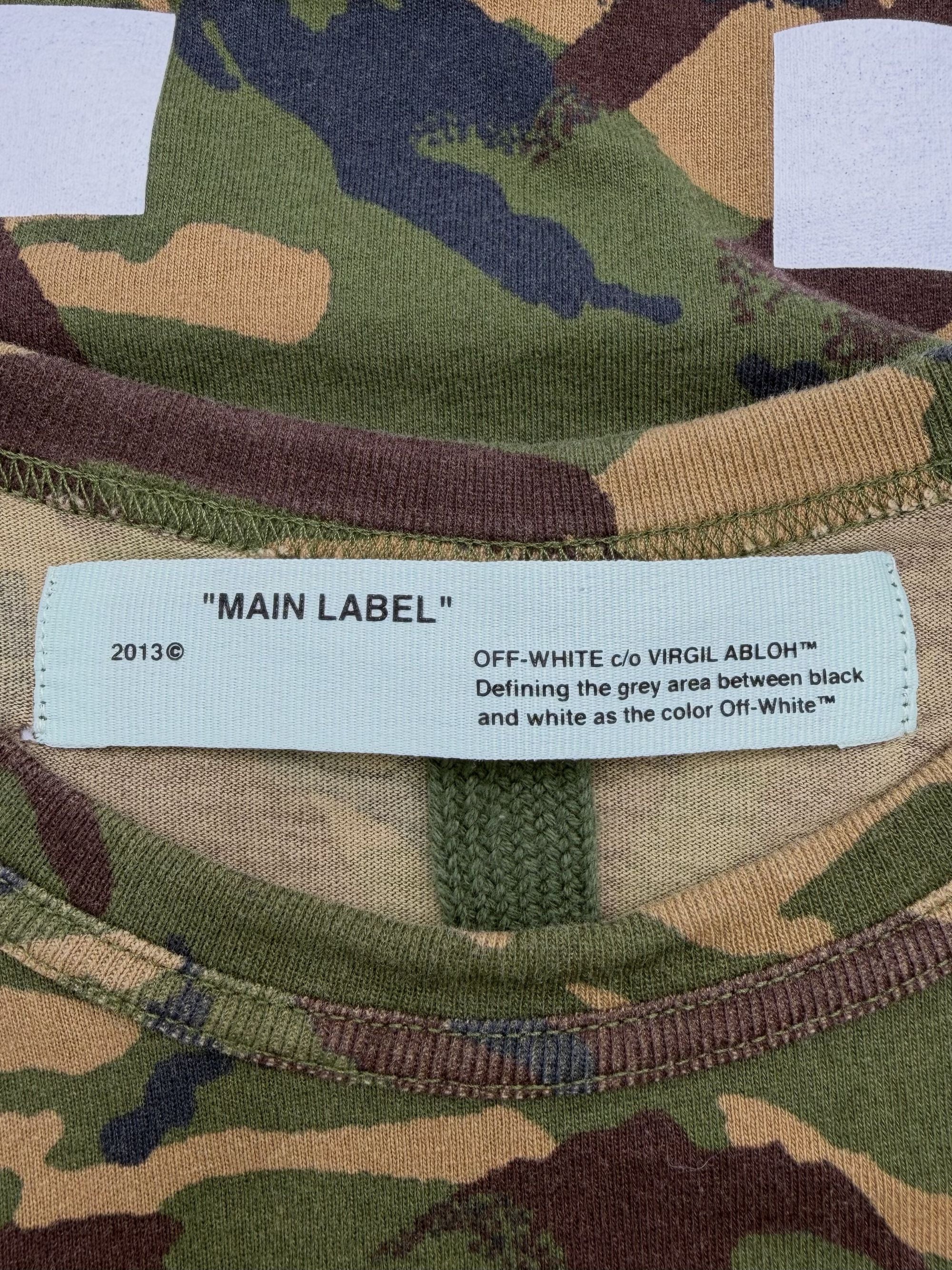 Off-White Camo Arrows Long Sleeve T-Shirt - Khaki Off-White