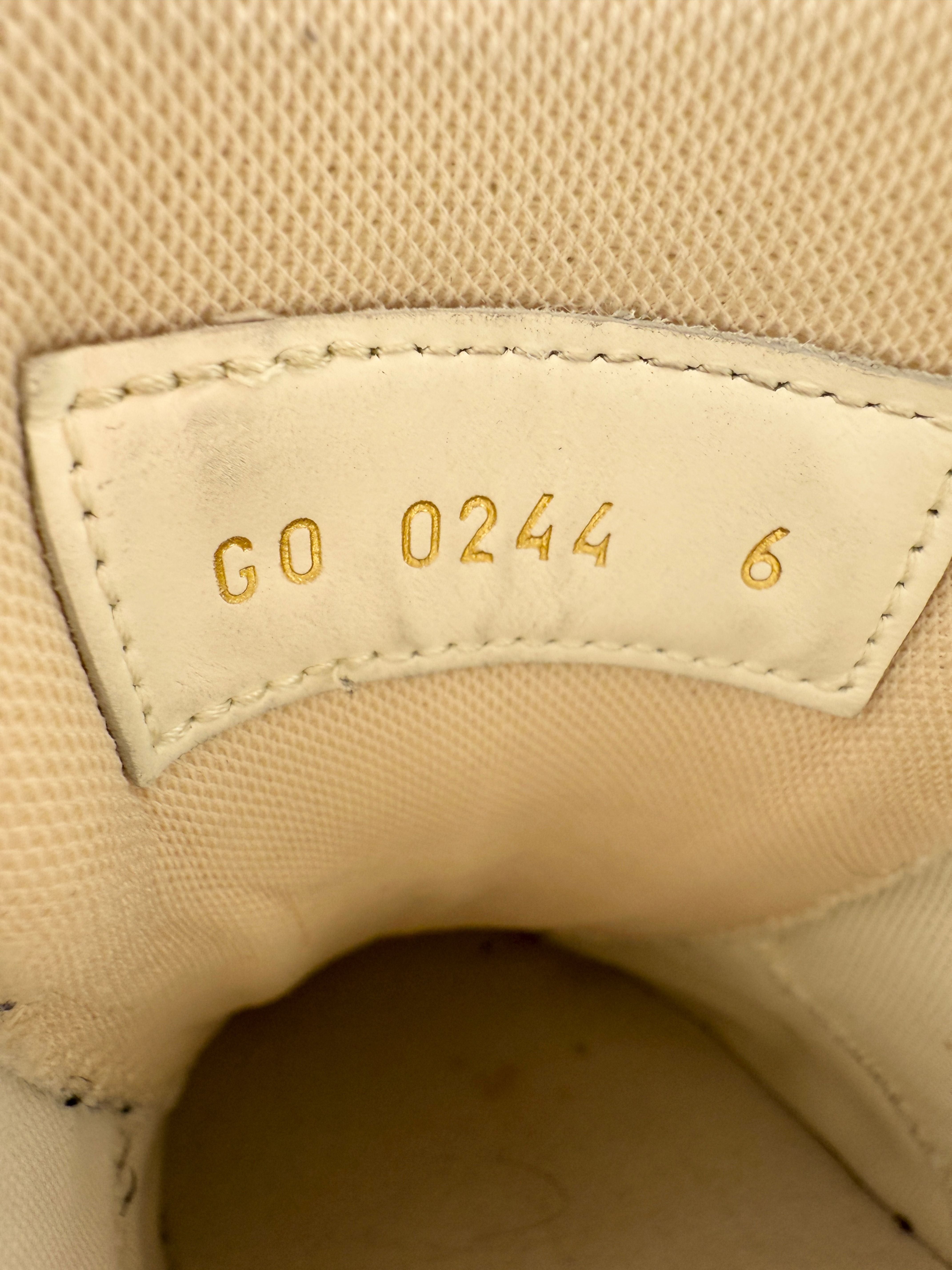 Louis Vuitton Runaway Trainer - Blue