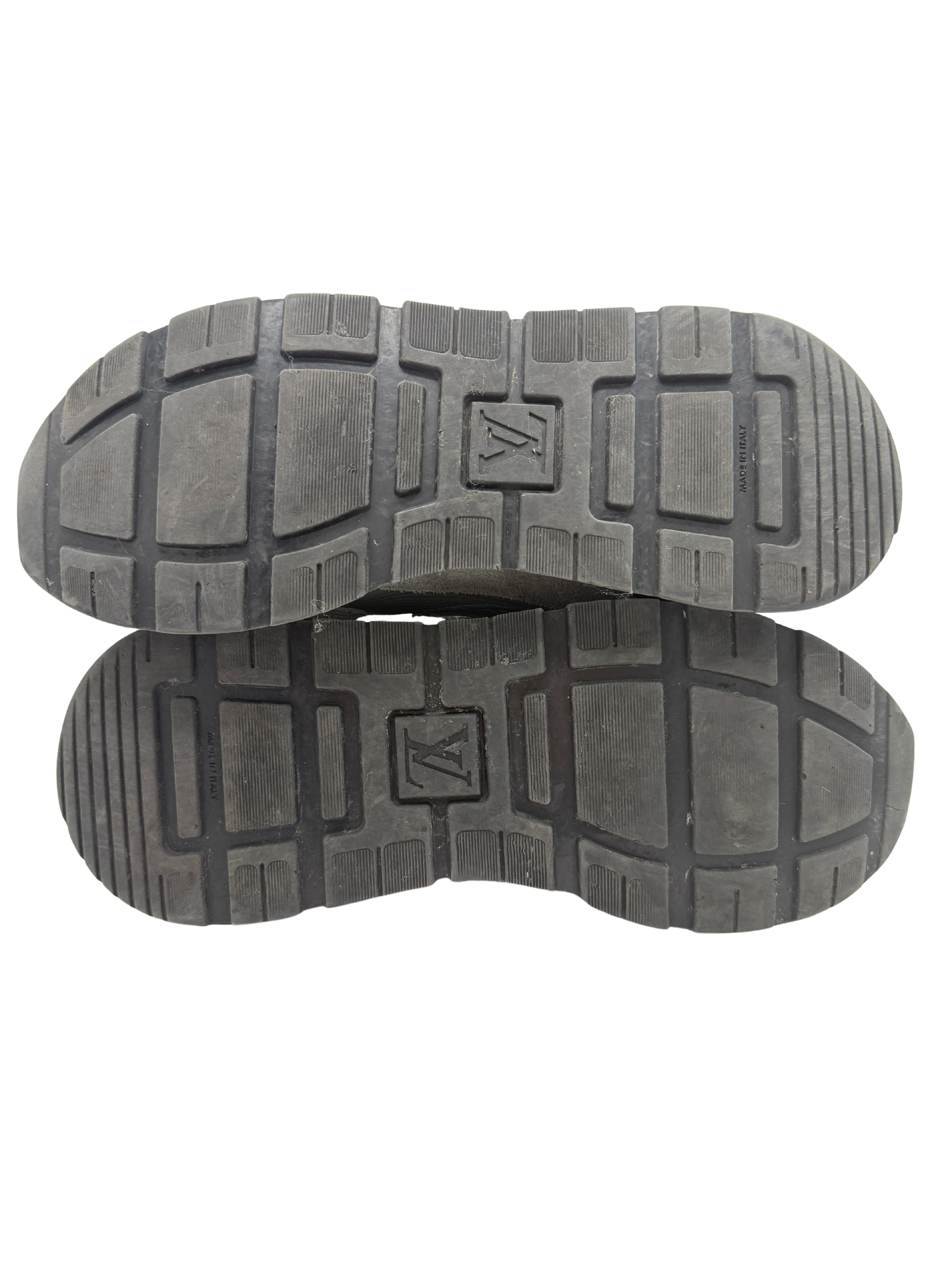 Louis Vuitton Runaway Trainer - Grey