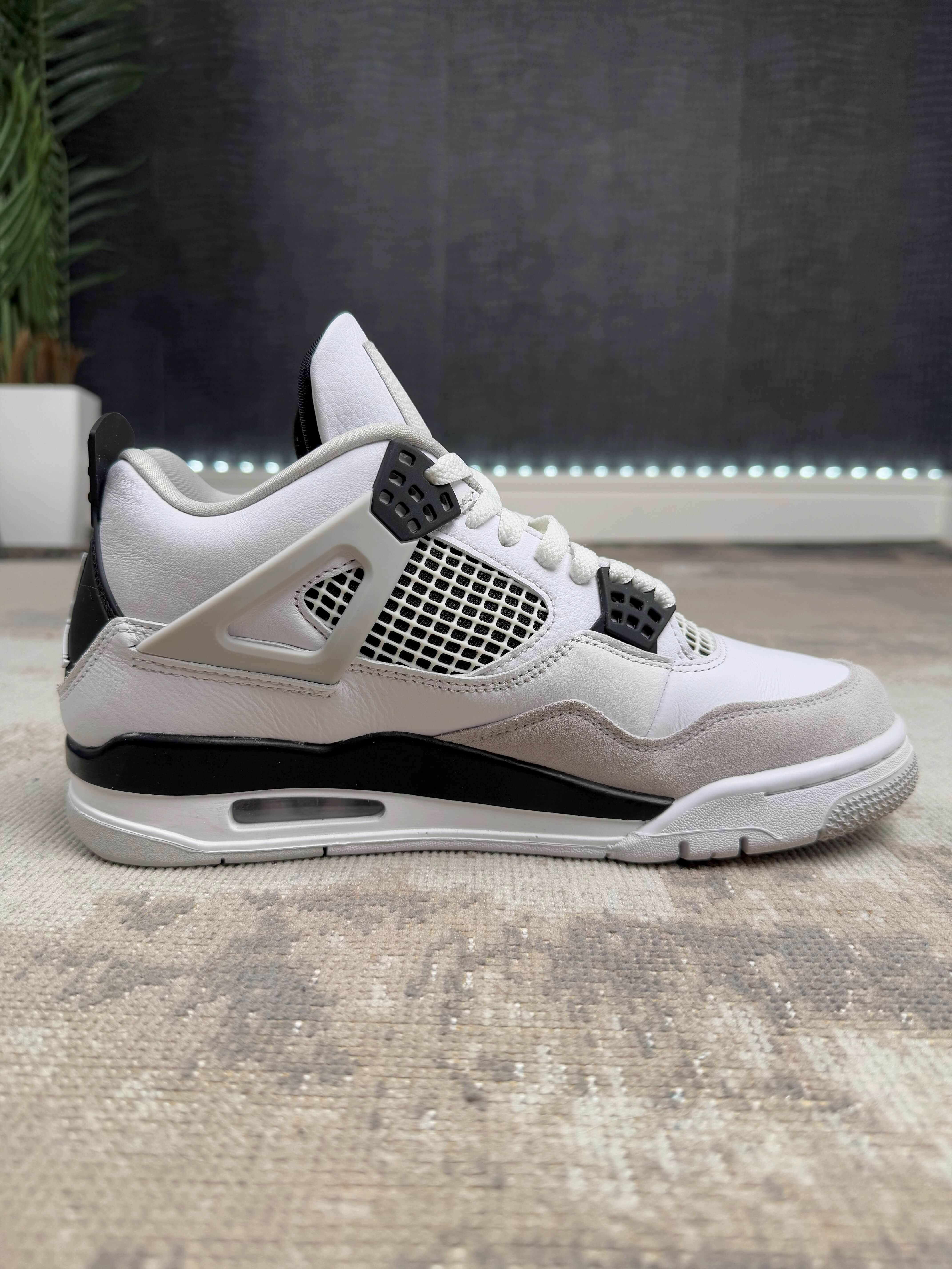 Nike Air Jordan 4 Retro 'Military Blacks' Nike