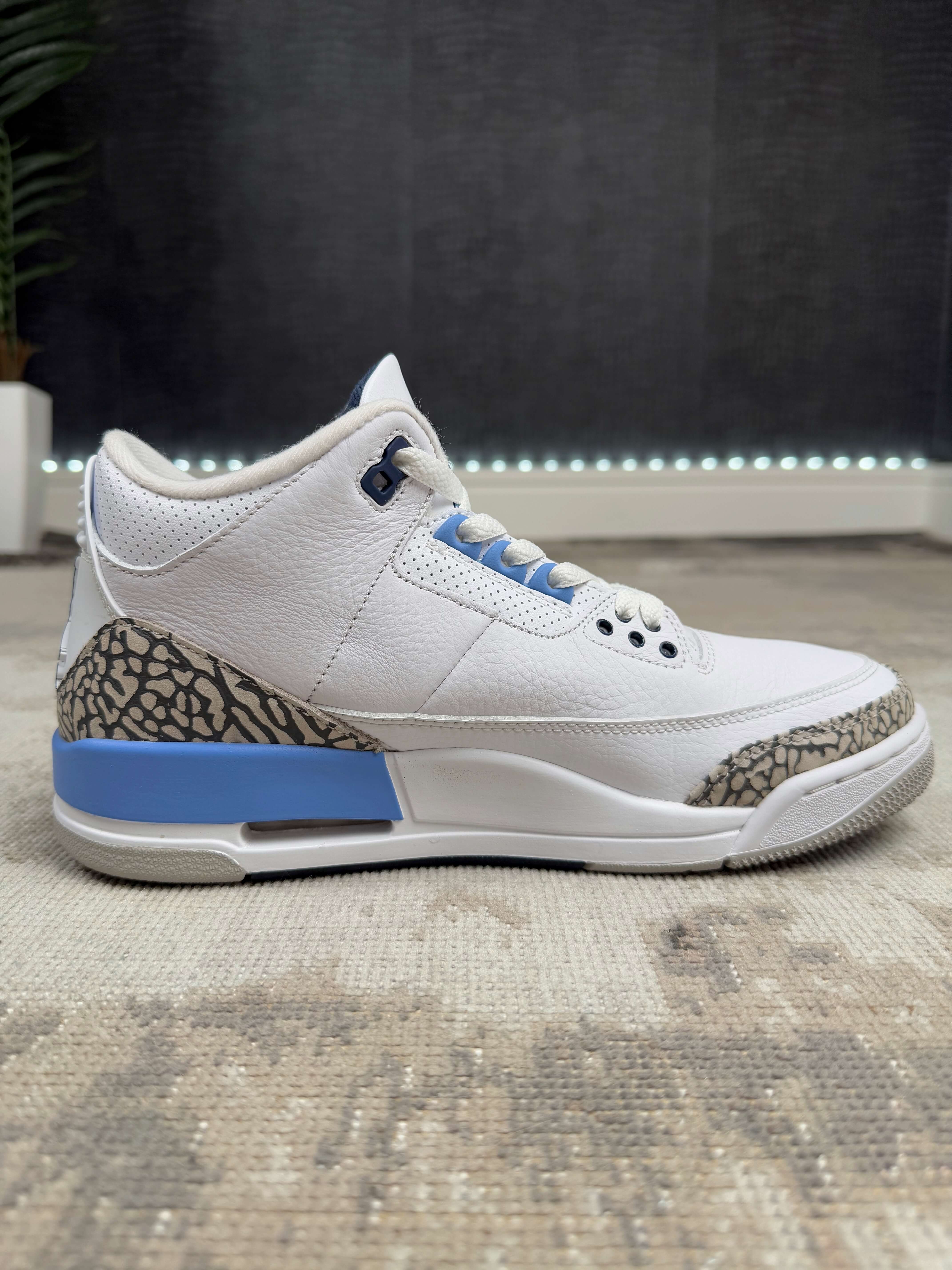 Nike Air Jordan 3 Trainers - 'UNC' (2020) Nike