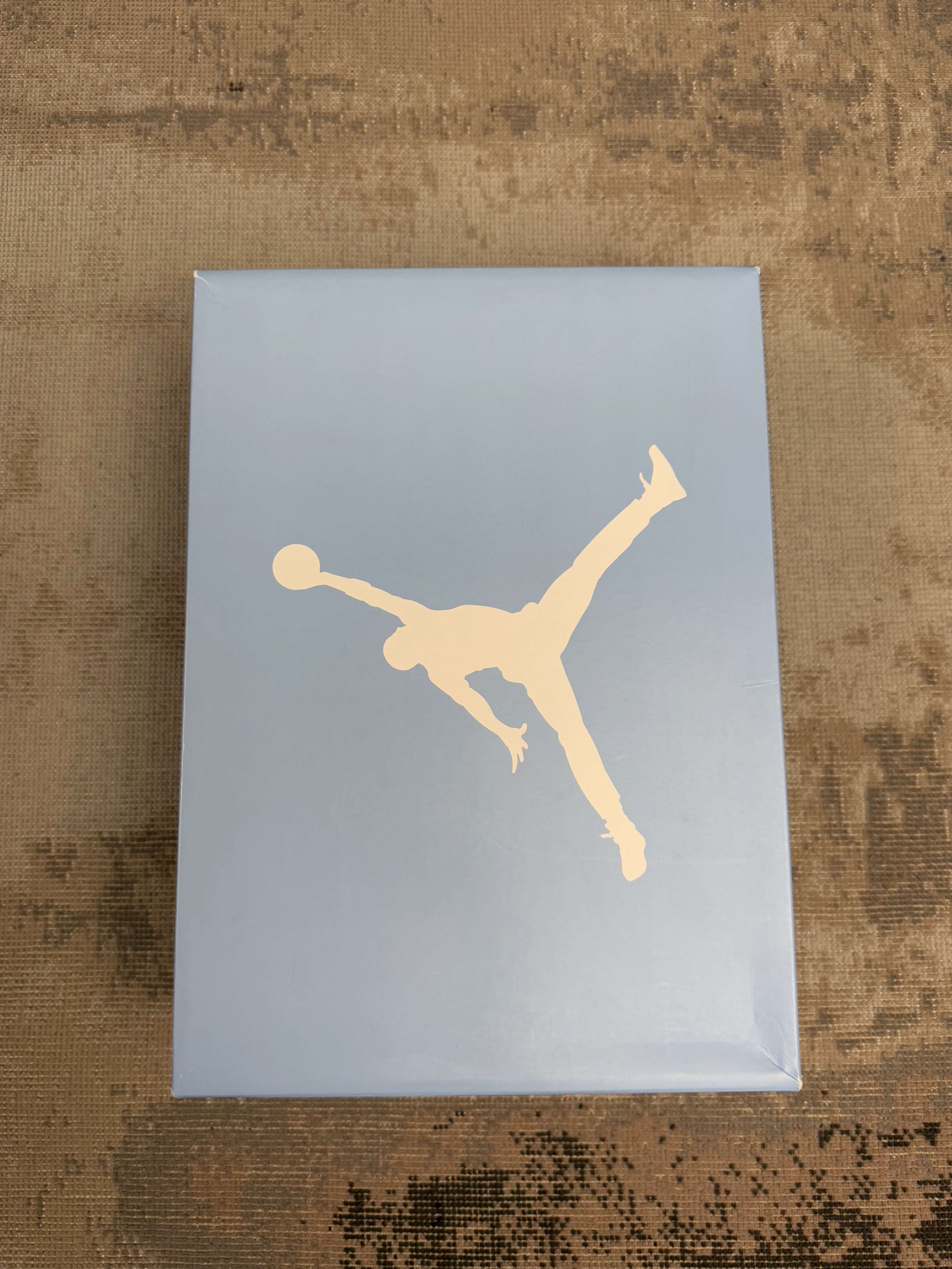 Nike Air Jordan 3 Trainers - 'UNC' (2020) Nike