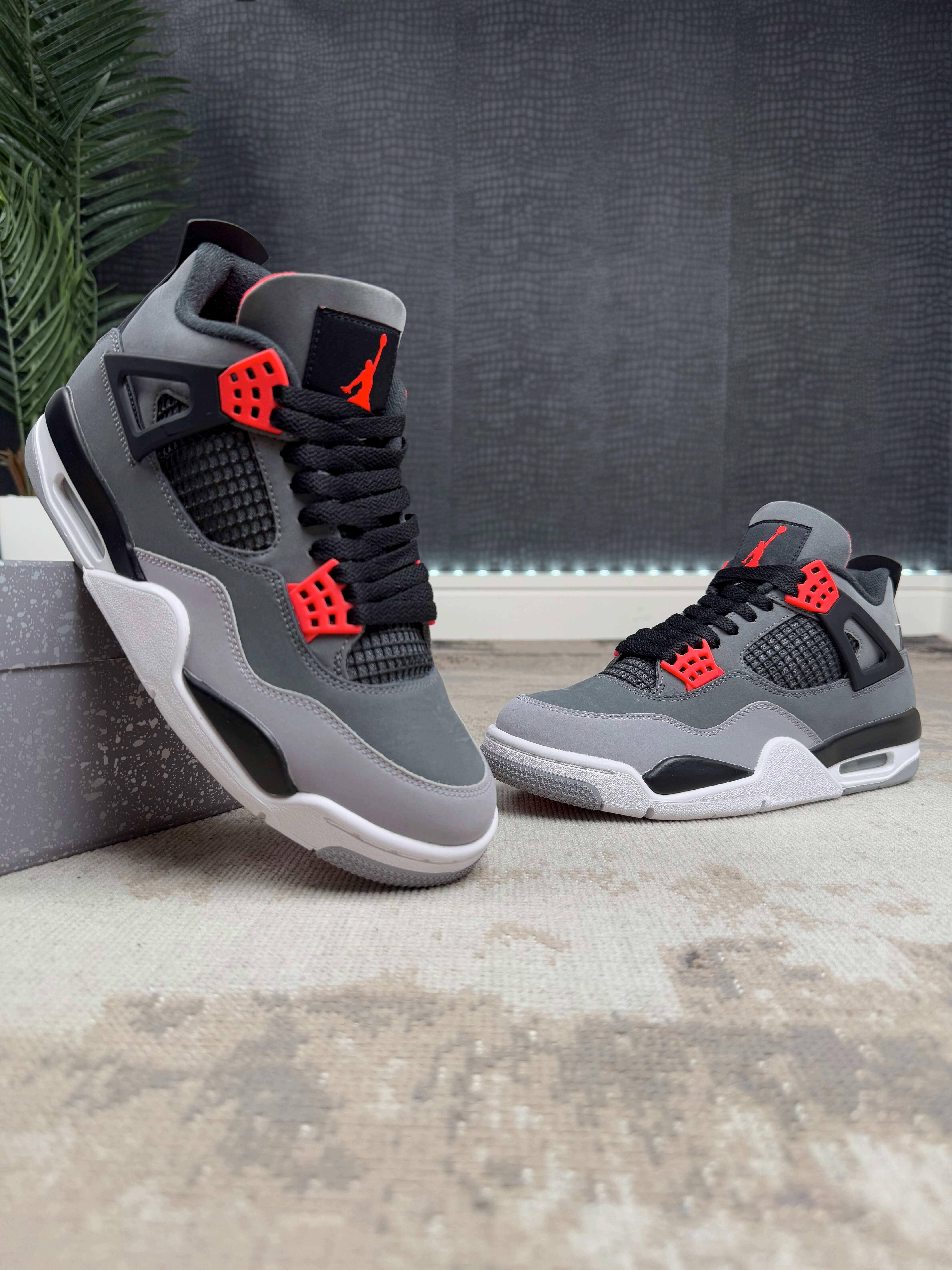 Nike Air Jordan 4 Retro Trainer - 'Infrared' Nike