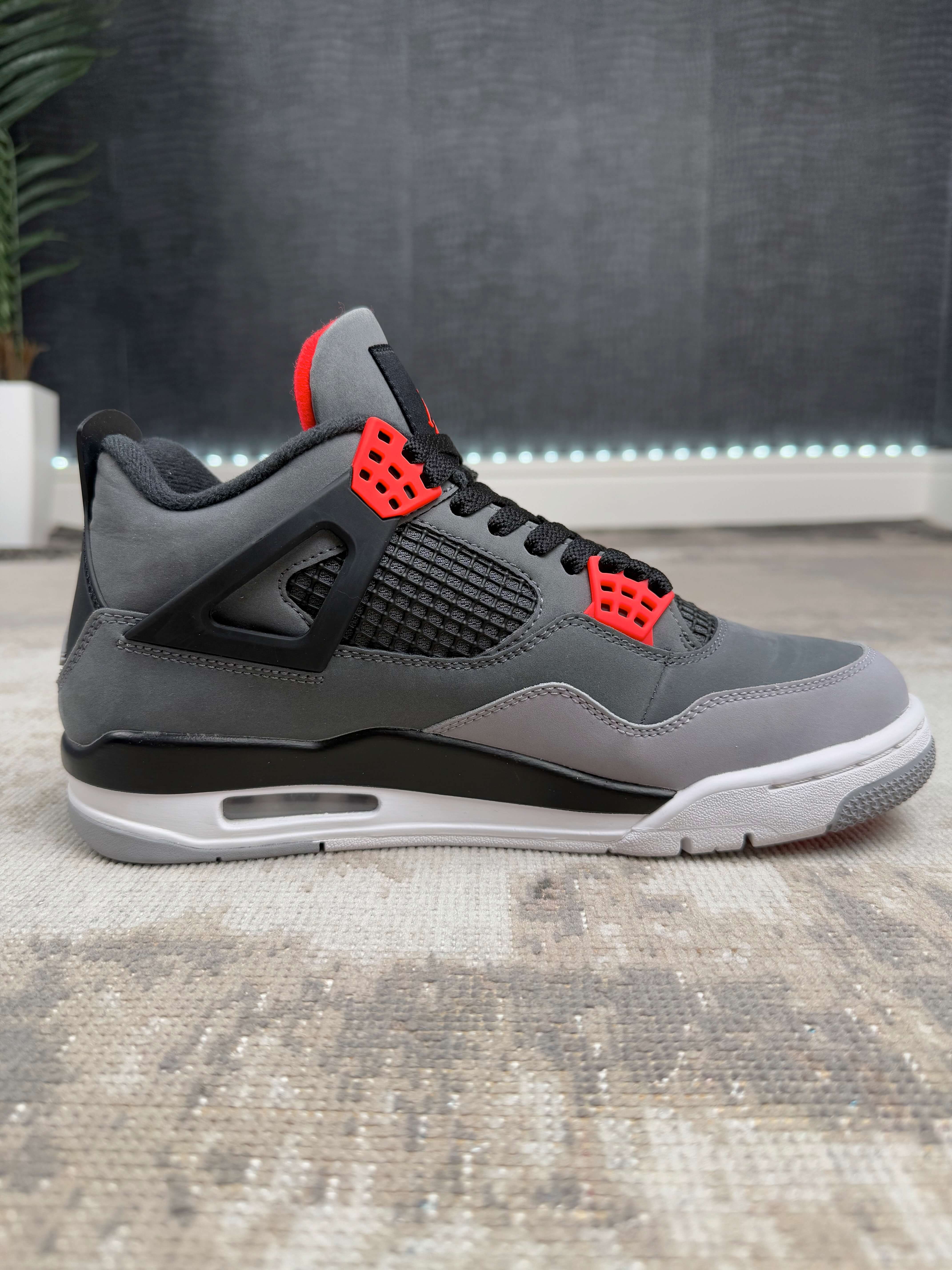 Nike Air Jordan 4 Retro Trainer - 'Infrared' Nike