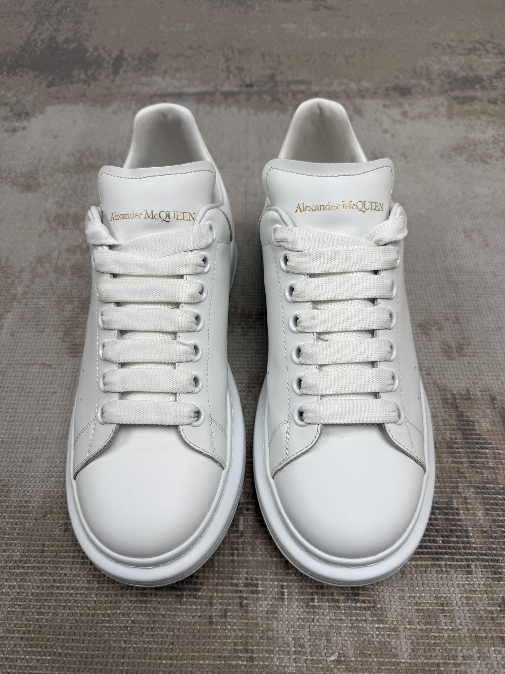 Alexander McQueen Oversized Trainer - White
