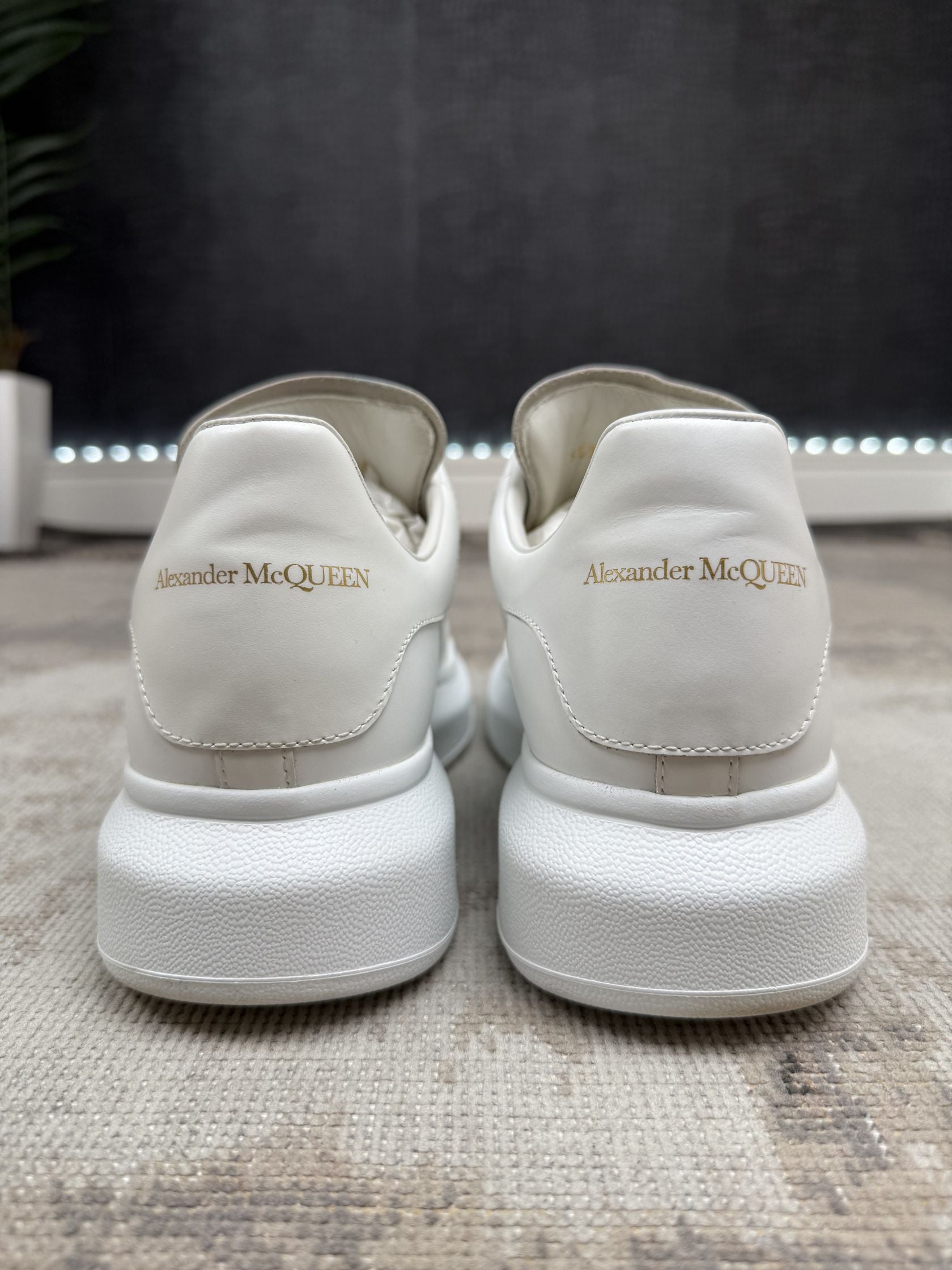 Alexander McQueen Oversized Trainer - White