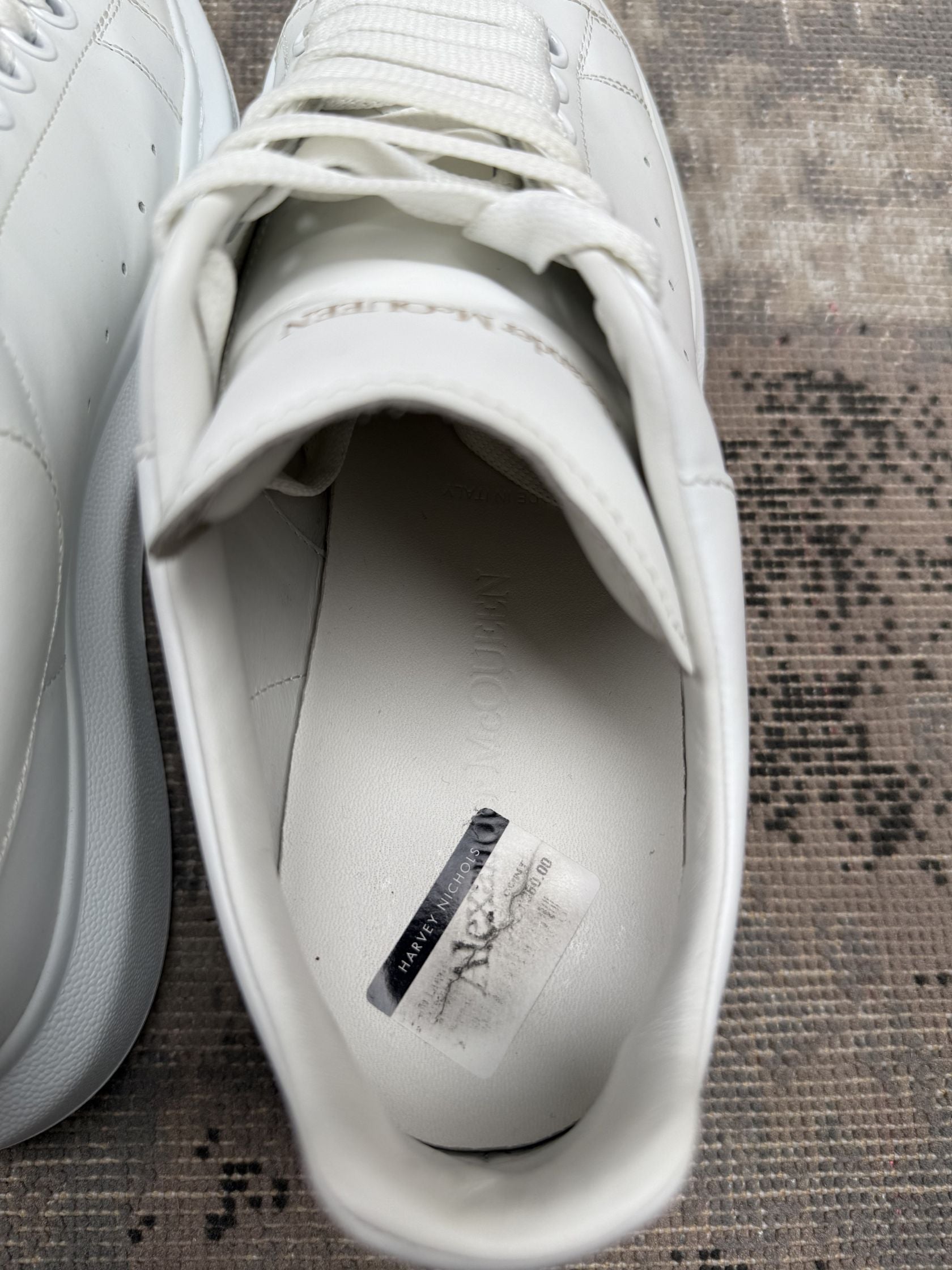 Alexander McQueen Oversized Trainer - White