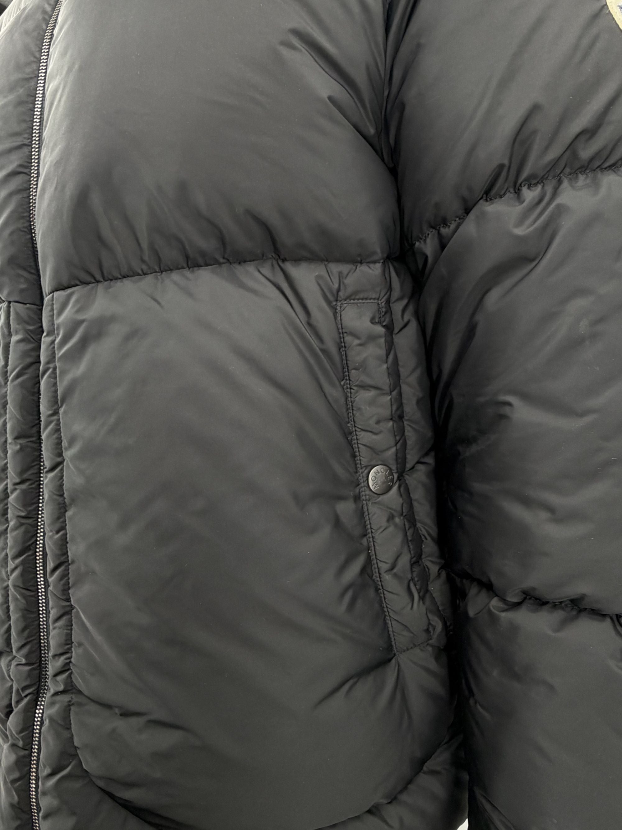 Moncler Diya Down Puffer Jacket - Black Moncler