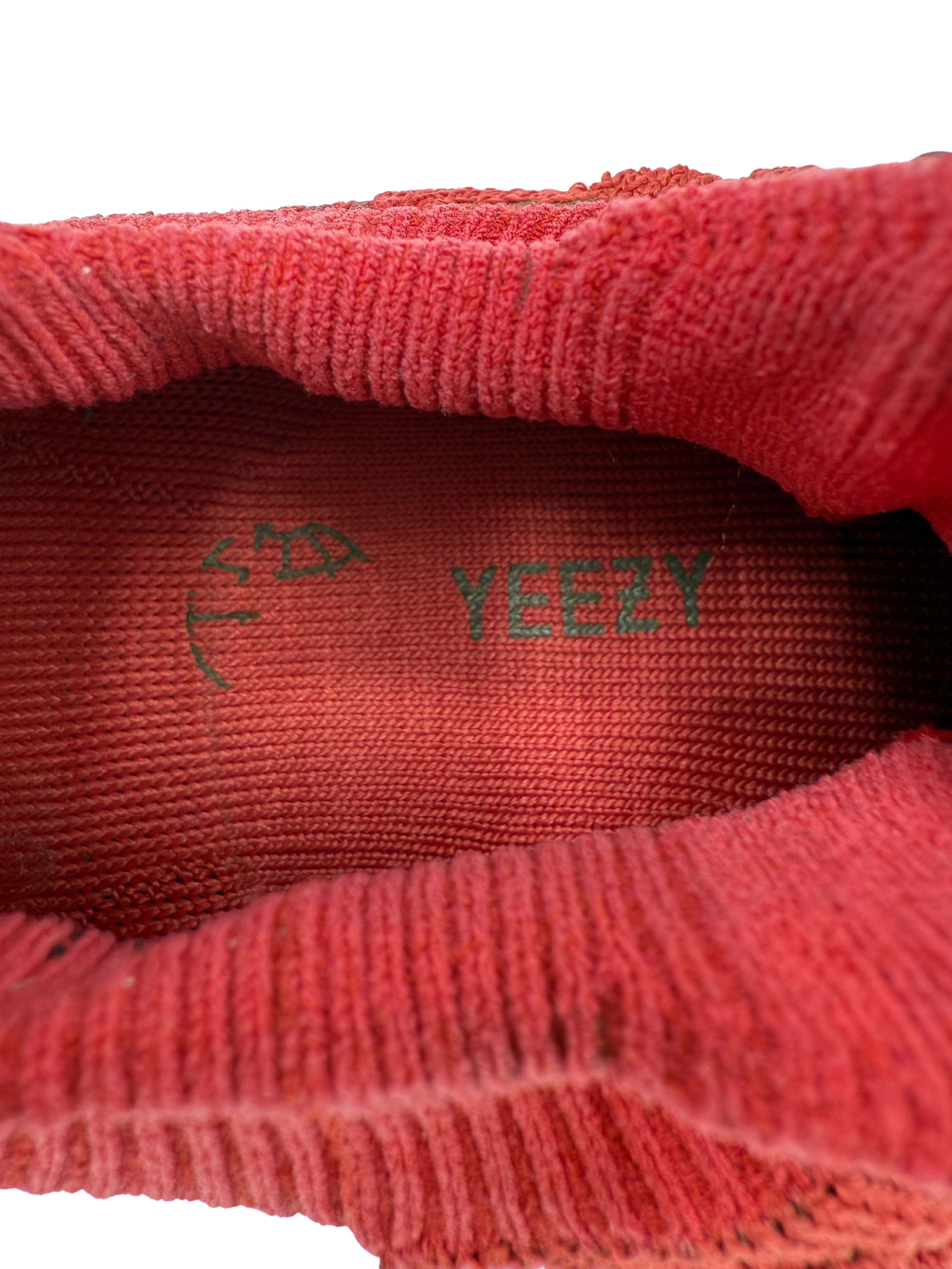 WOMEN'S Yeezy Boost 350 V2 CMPCT Trainers - Red
