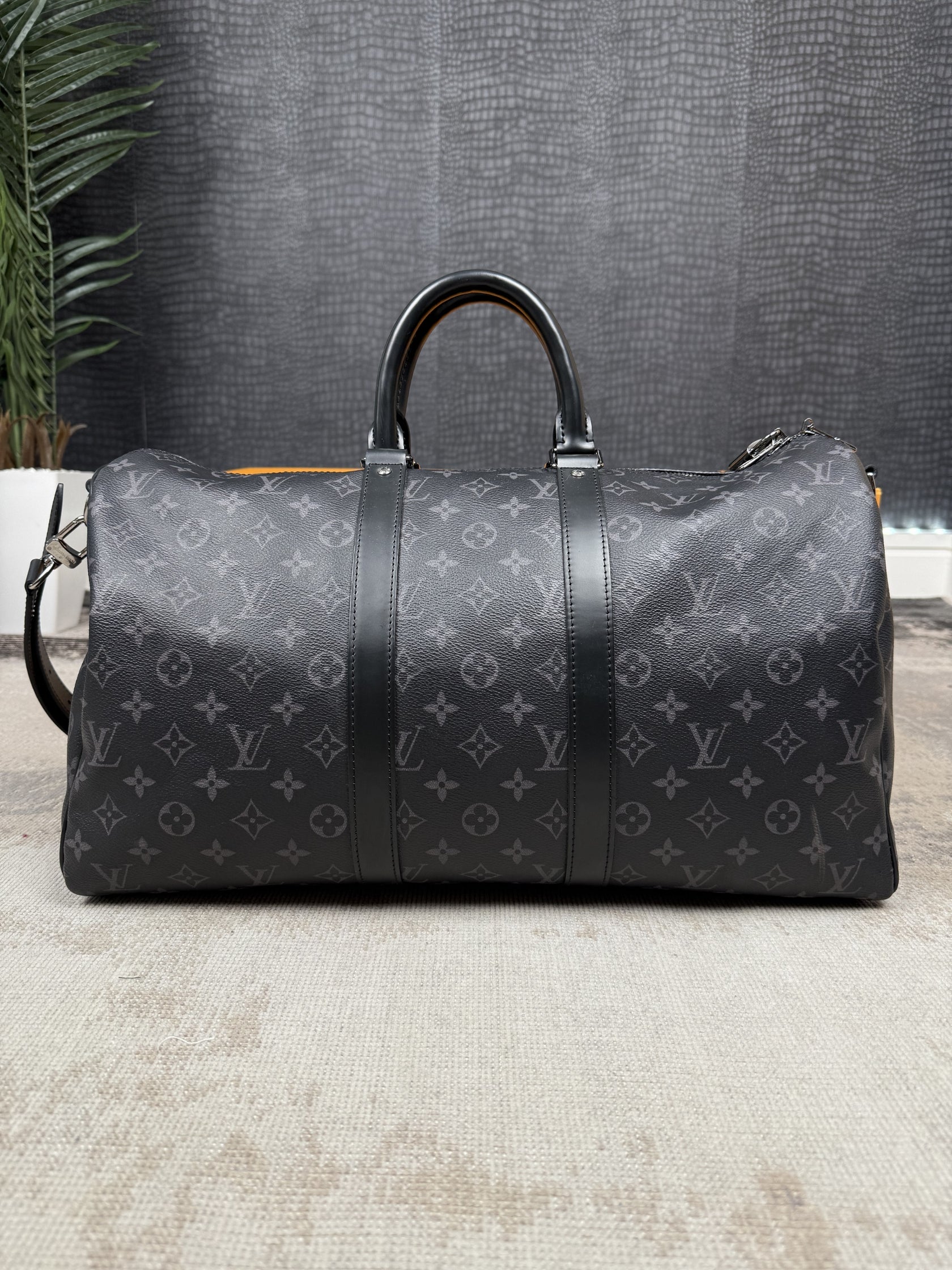 Louis Vuitton 45 Keepal Bag - Grey Louis Vuitton