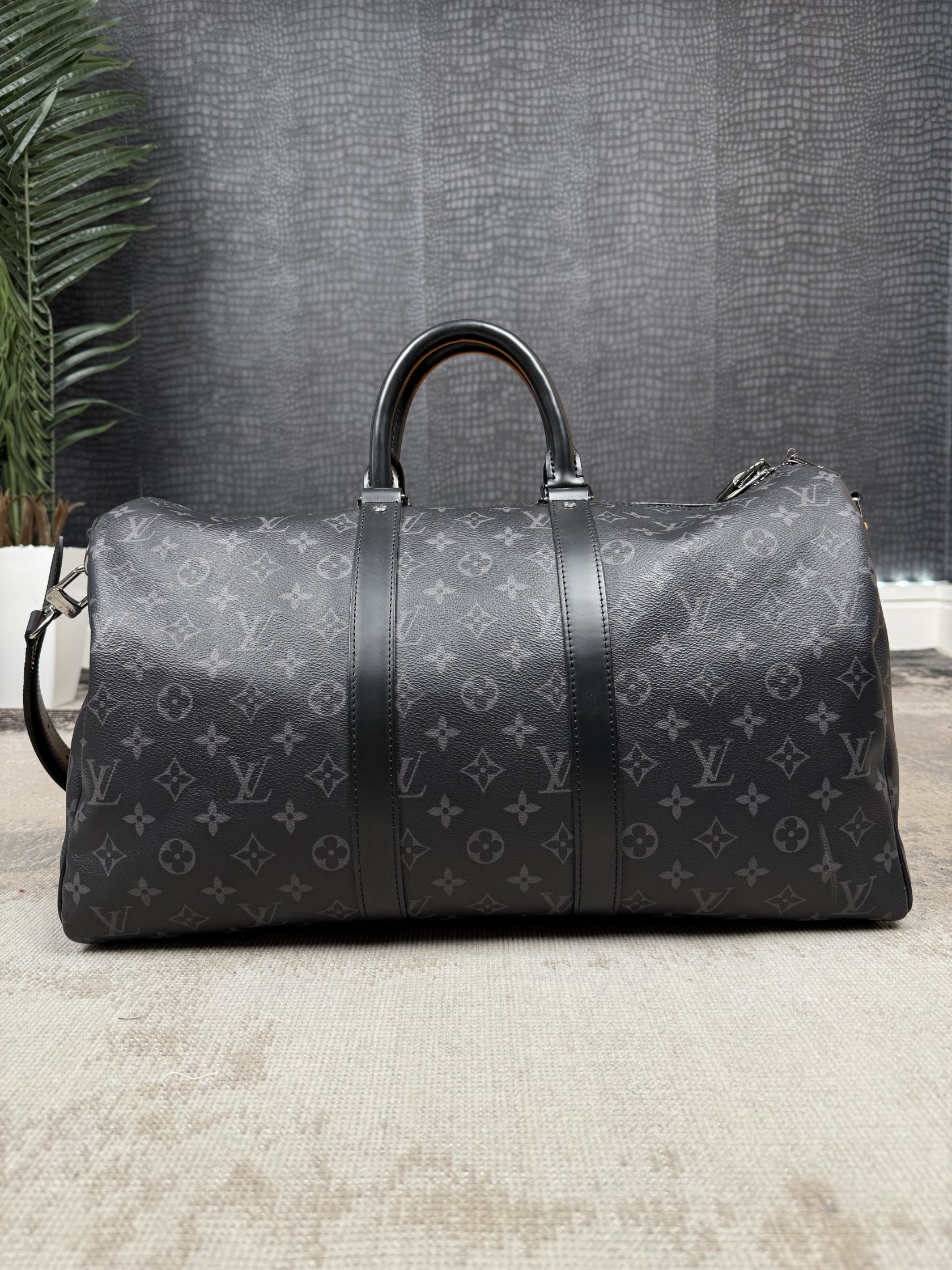 Louis Vuitton 45 Keepal Bag - Grey Louis Vuitton