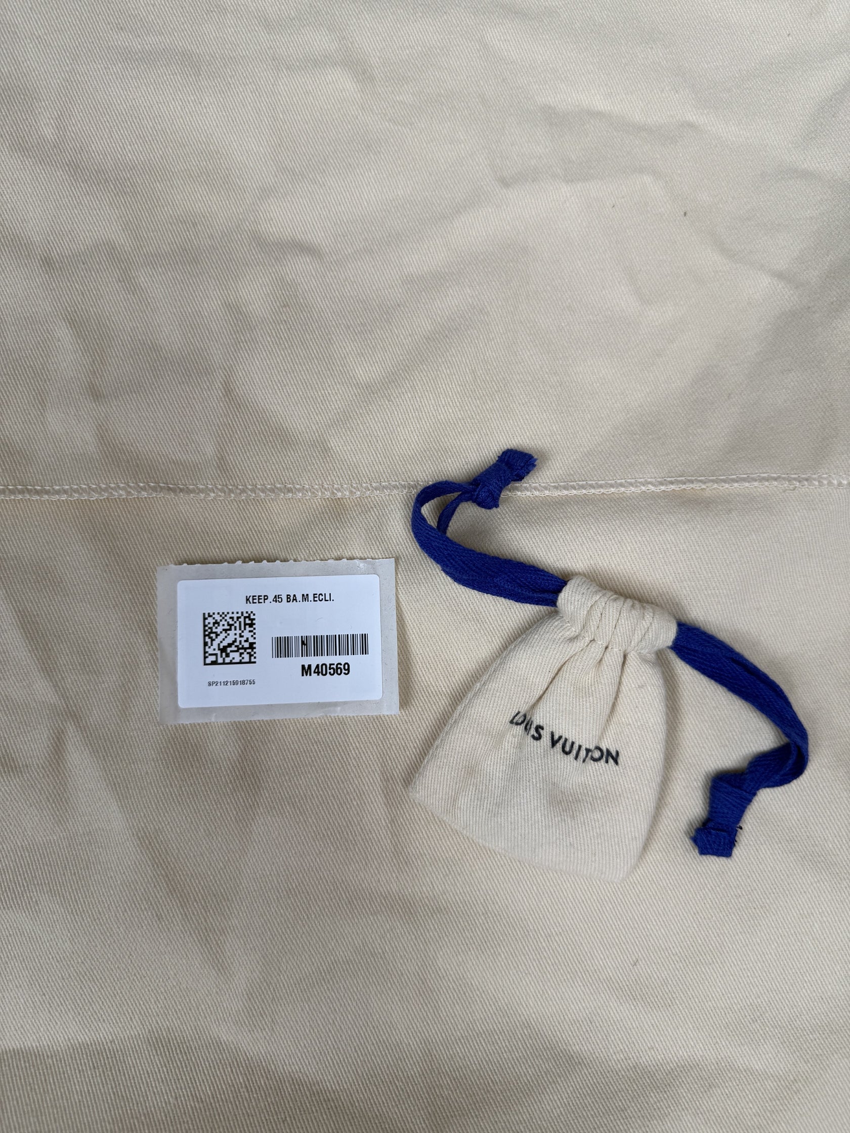 Louis Vuitton 45 Keepal Bag - Grey Louis Vuitton