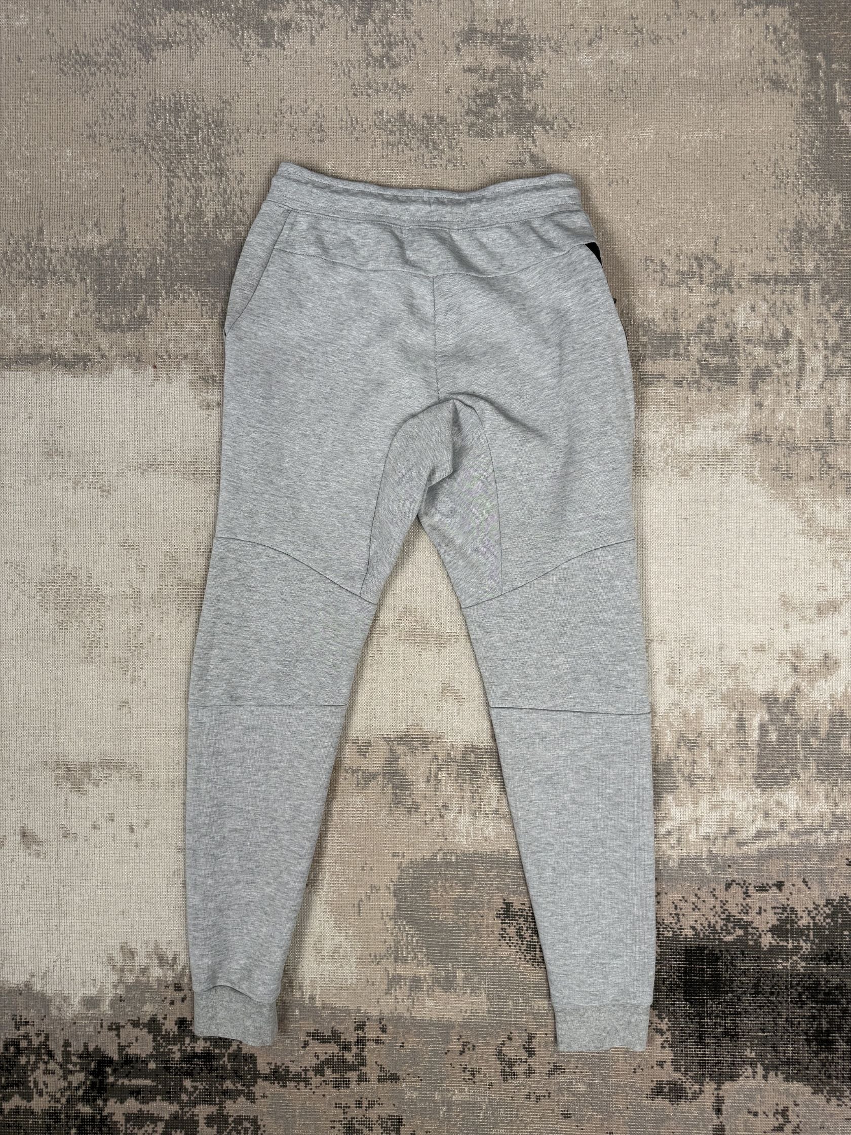Nike Tech Tracksuit - Grey Nike