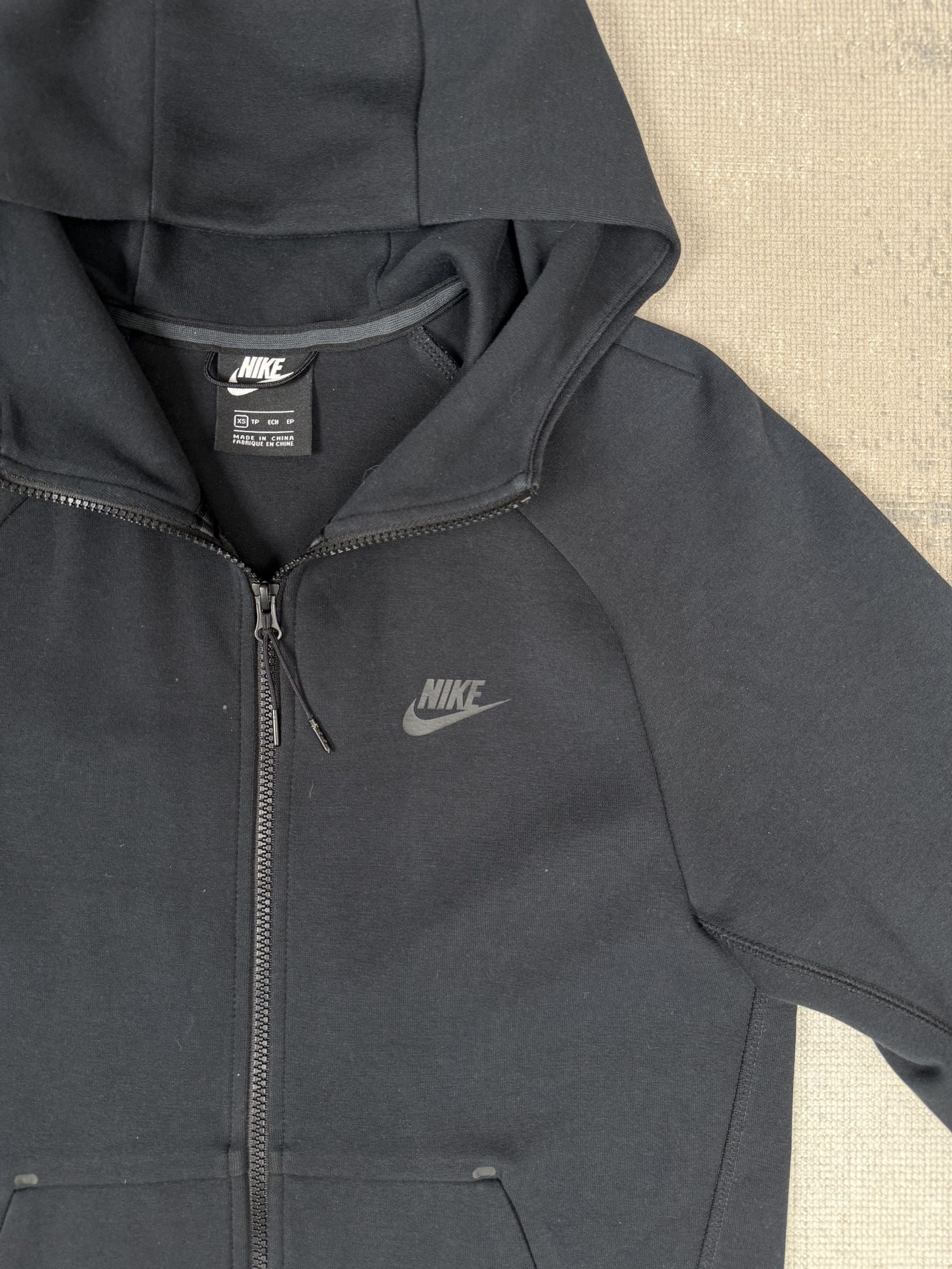 Nike Tech Tracksuit - Black Nike