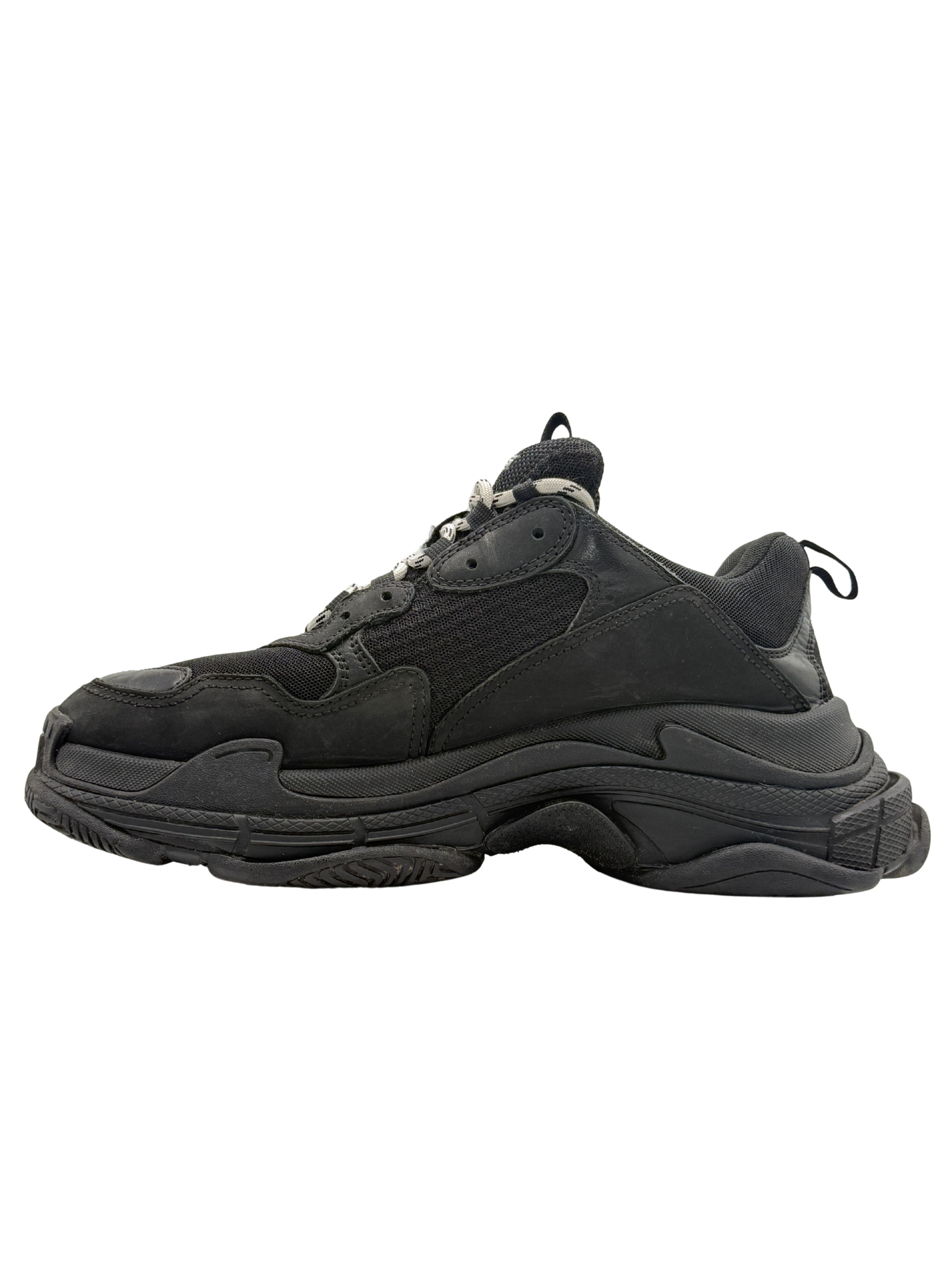 Balenciaga Triple S Trainer - Black Balenciaga