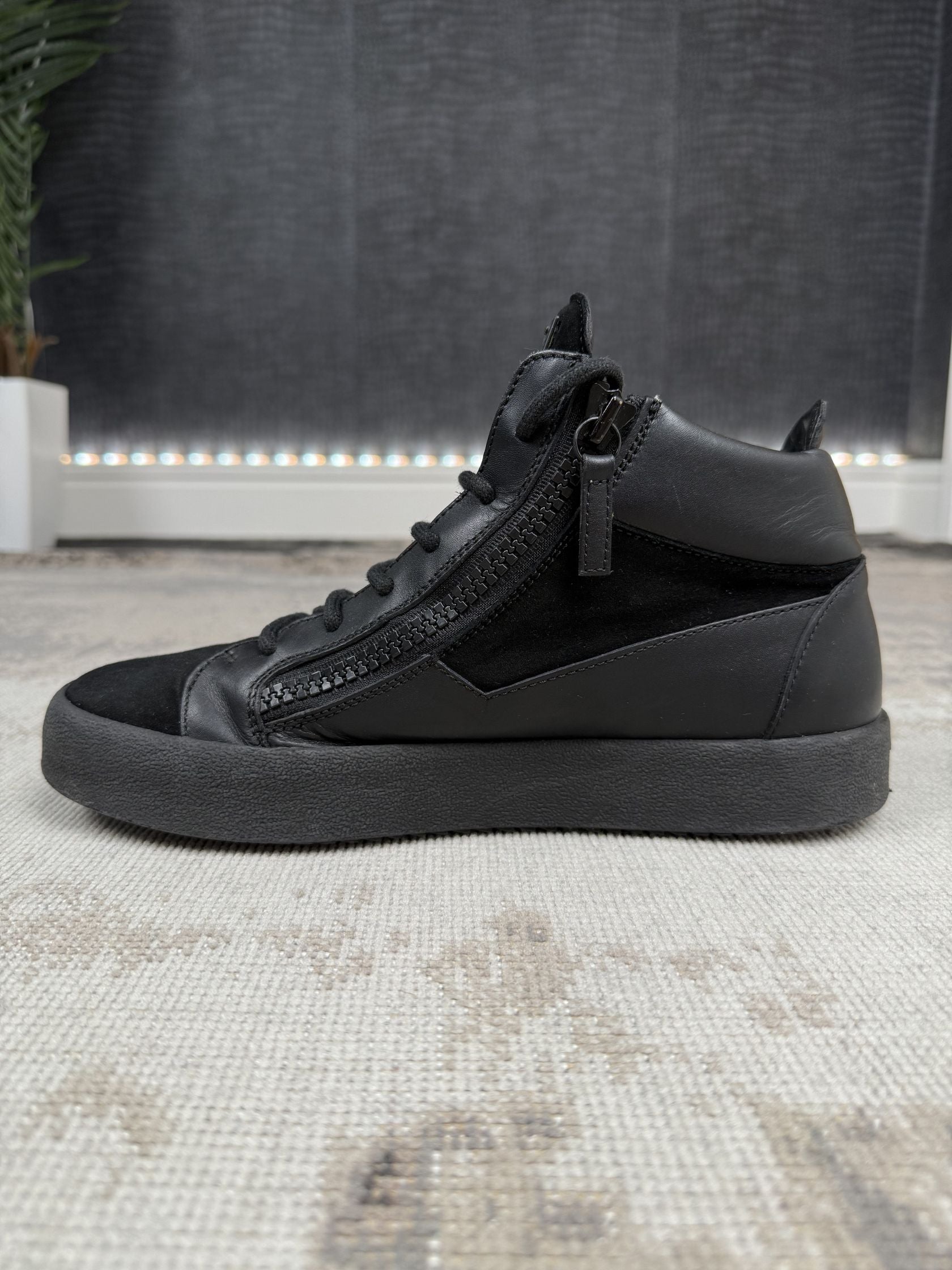Giuseppe Zanotti Kriss Suede & Leather High-Top Trainers - Black Giuseppe Zanotti