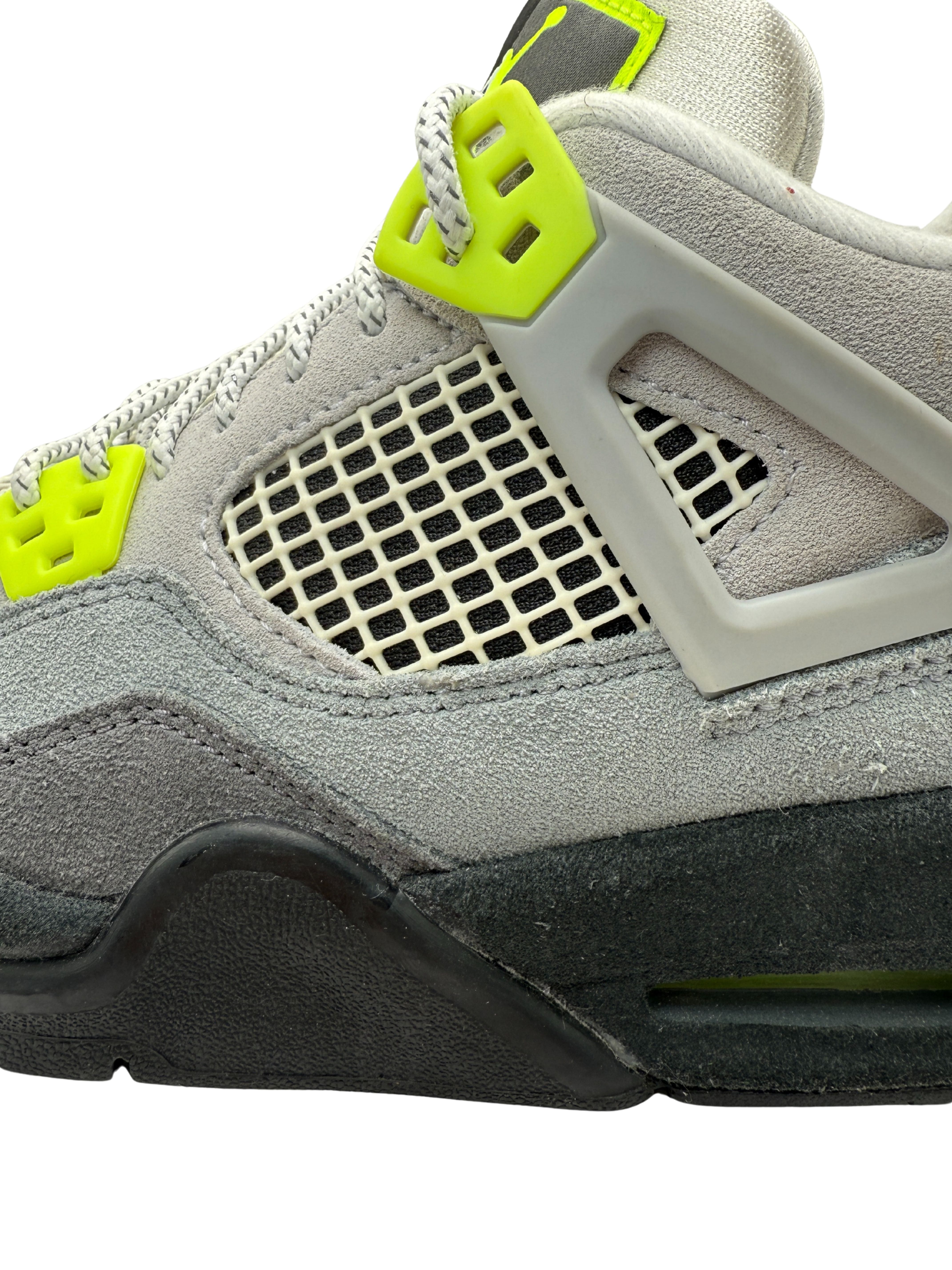 Nike Air Jordan 4 Neon Retro SE