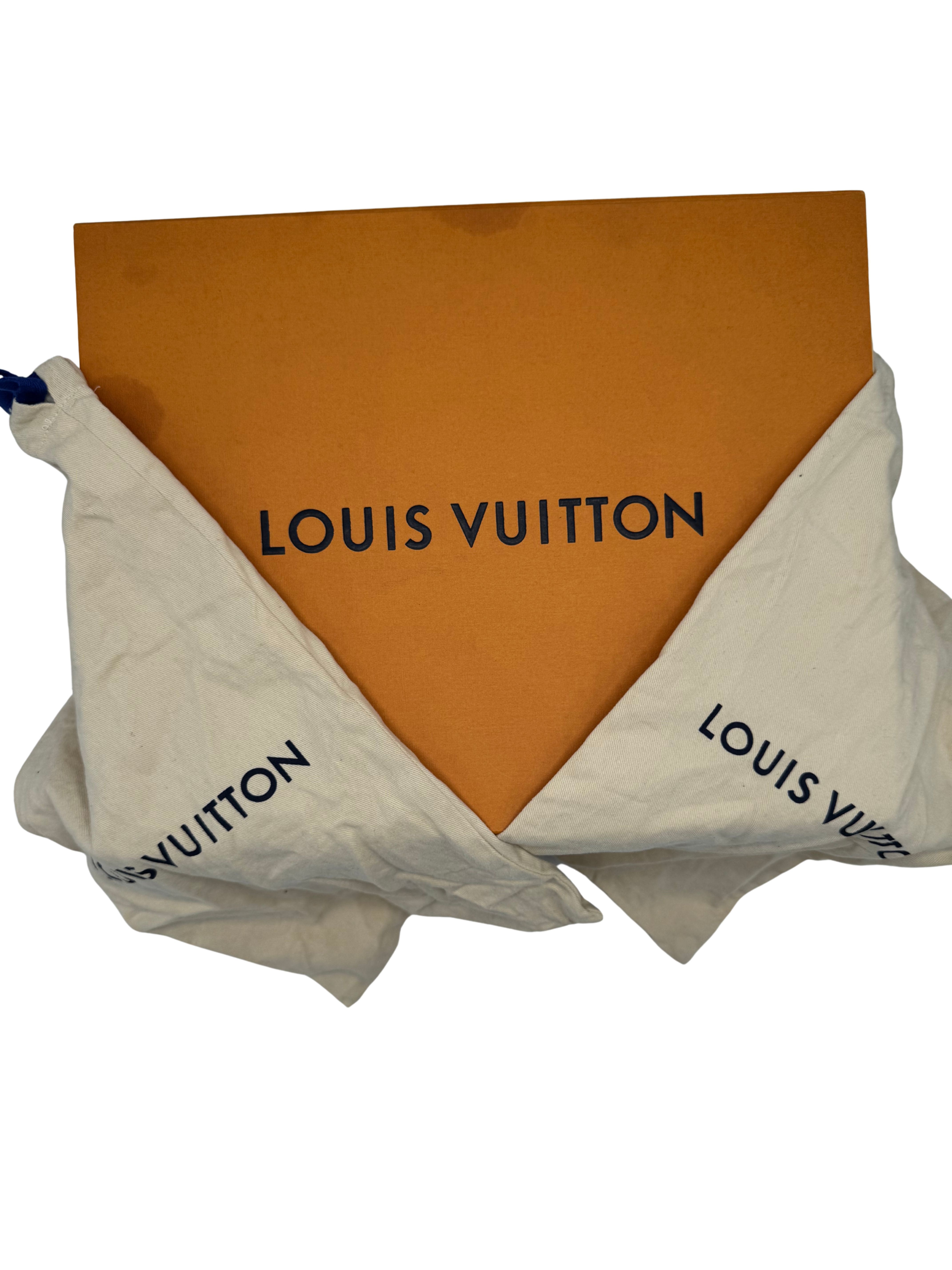 Louis Vuitton Damier Run Away - Blue