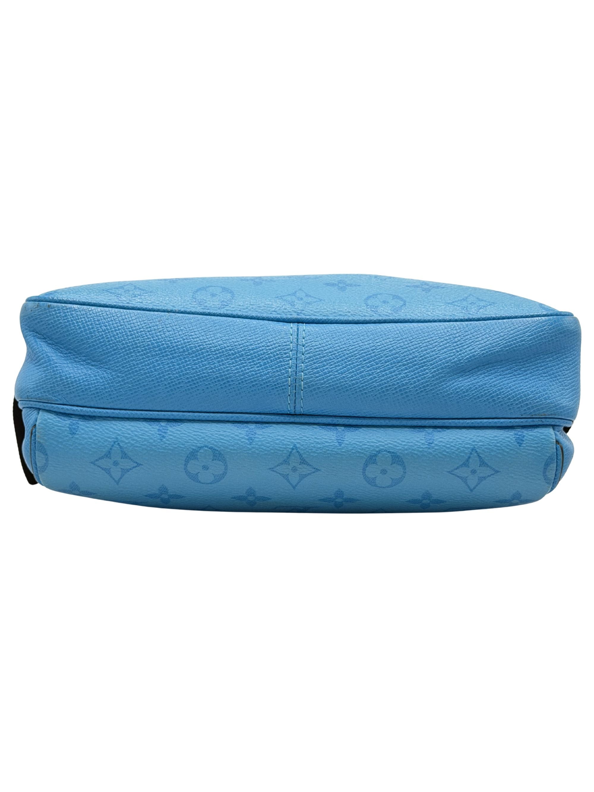 Louis Vuitton Outdoor Messenger Bag - Blue Louis Vuitton
