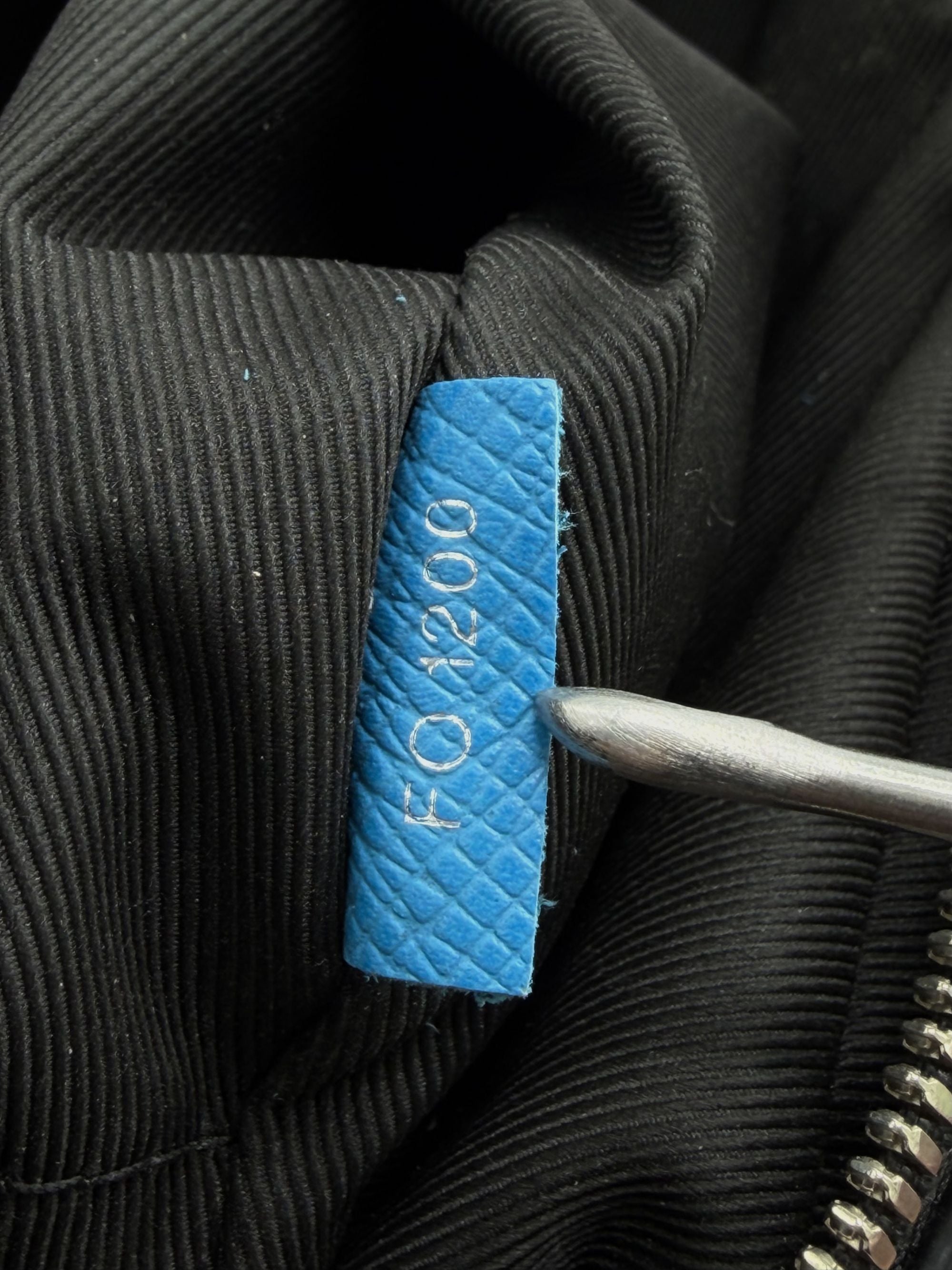 Louis Vuitton Outdoor Messenger Bag - Blue Louis Vuitton