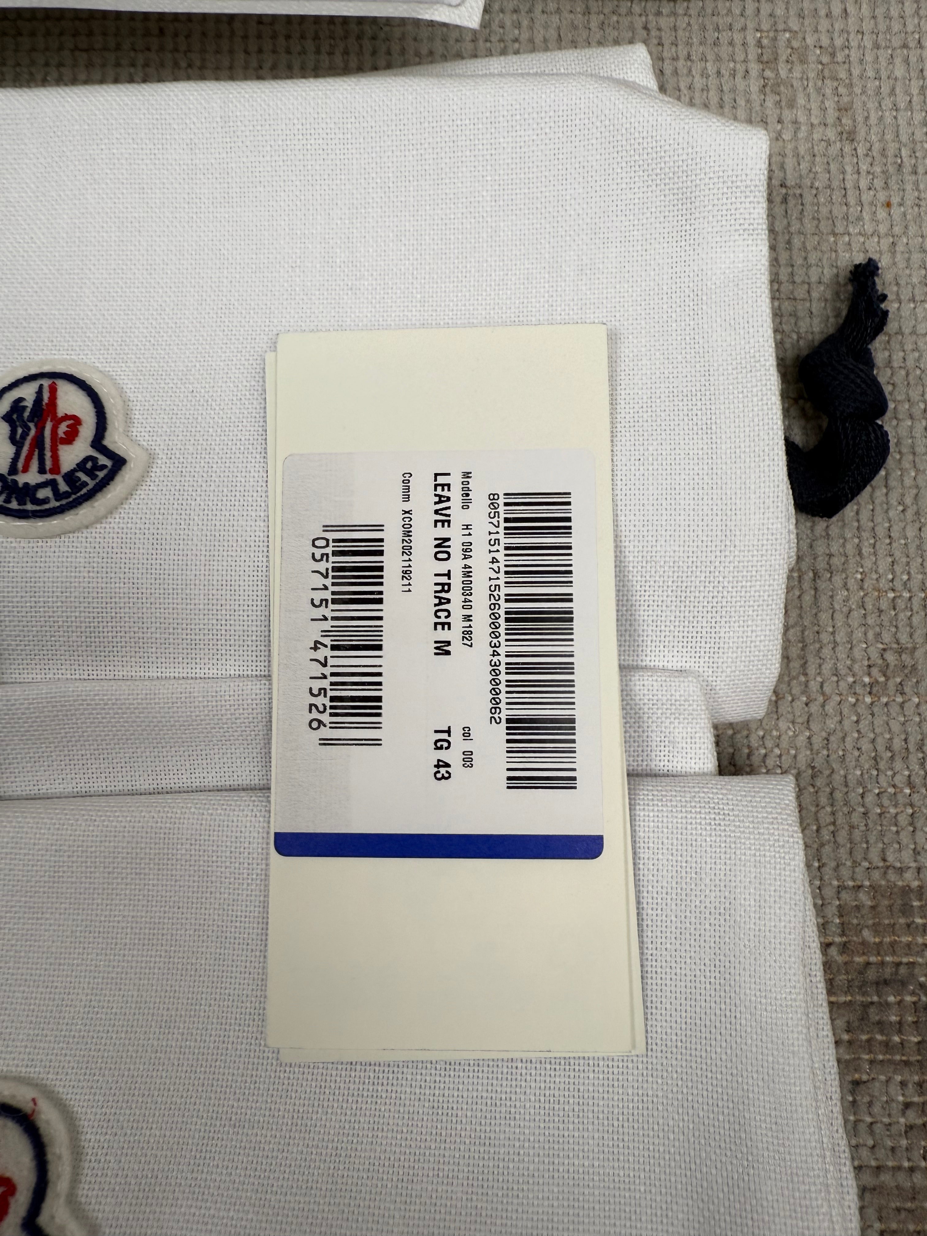 Moncler Leave No Trace Trainer - White / Black (Unused) Moncler