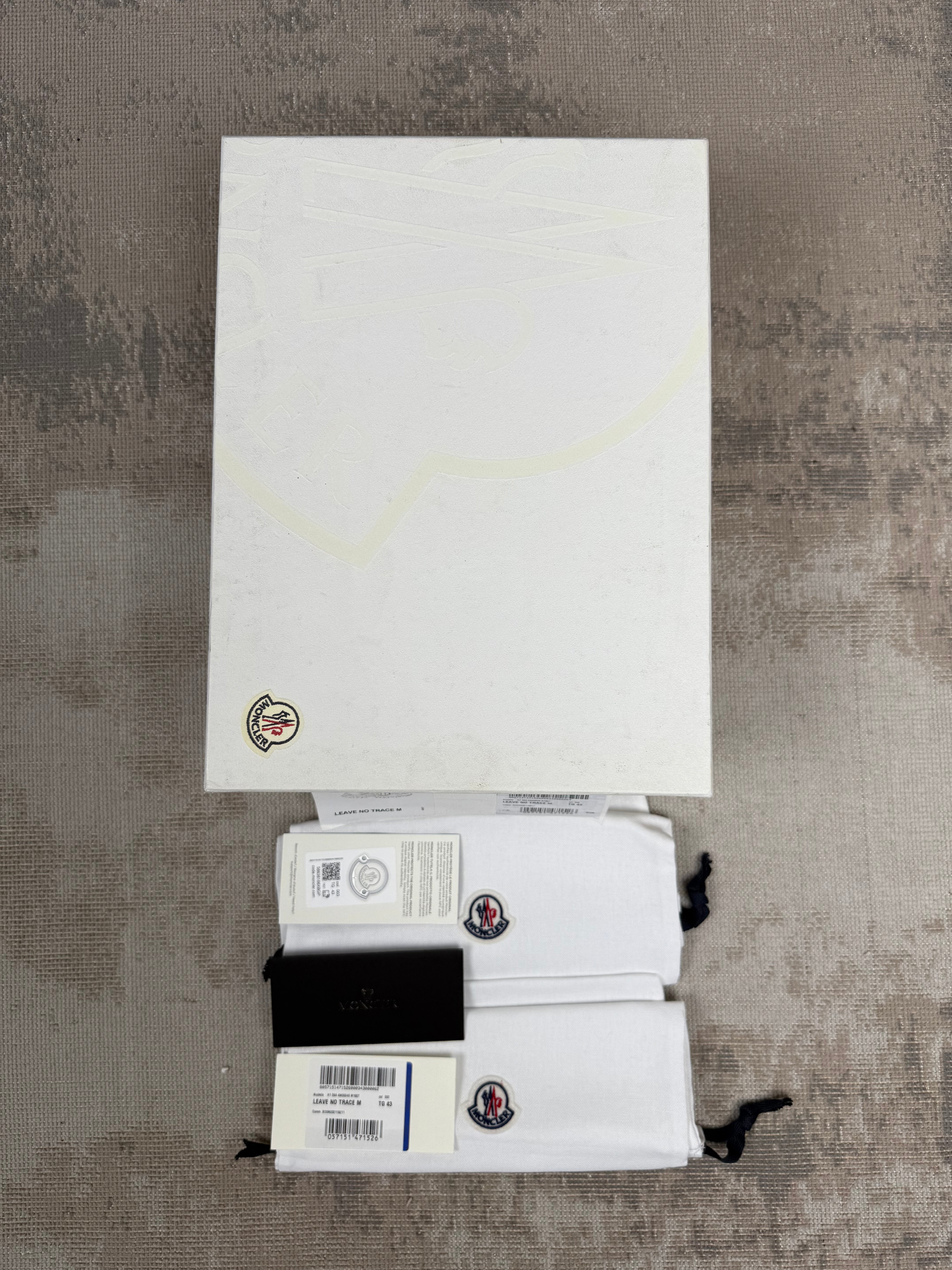 Moncler Leave No Trace Trainer - White / Black (Unused) Moncler
