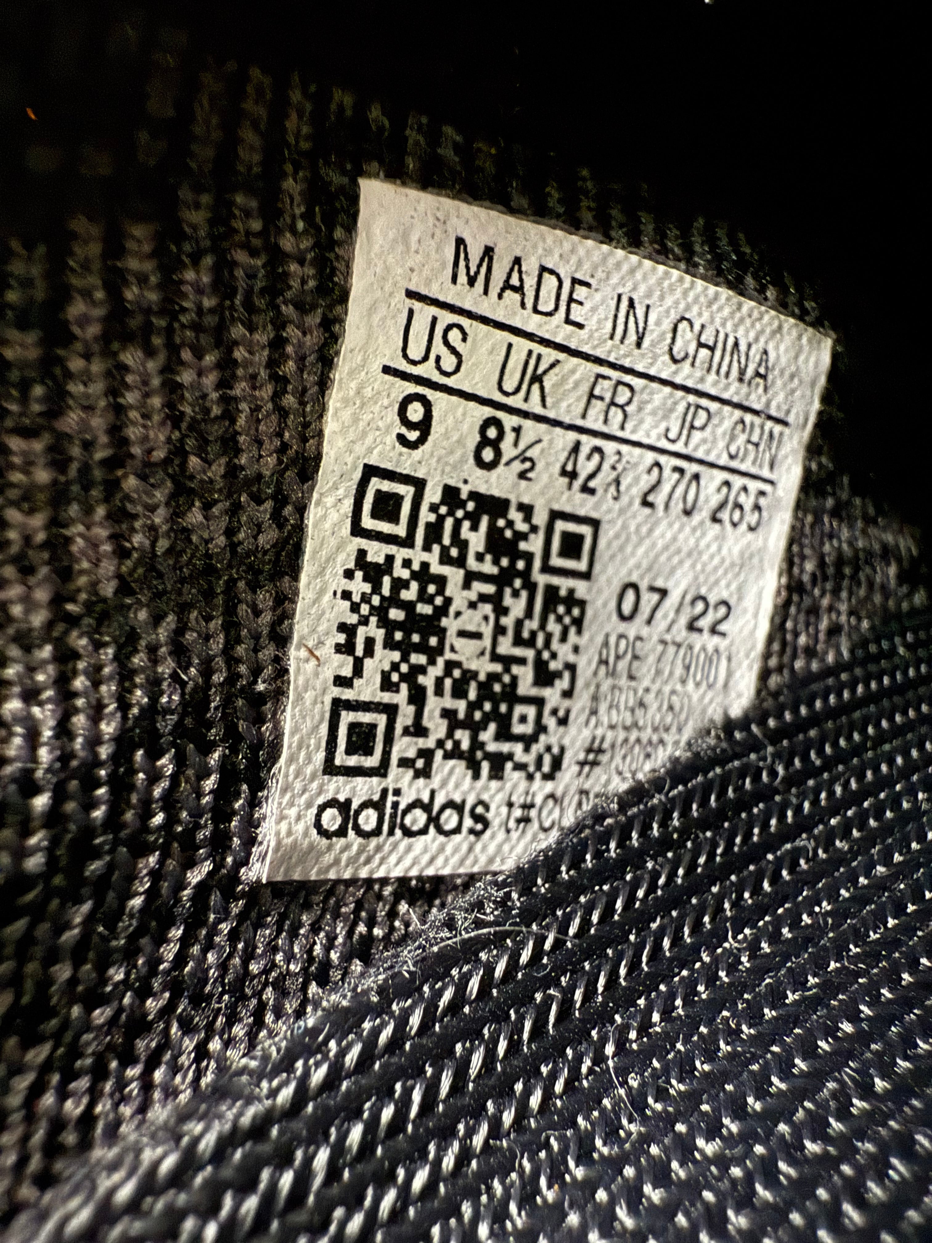 Yeezy 350 Pirate Black (2023) - Black Yeezy