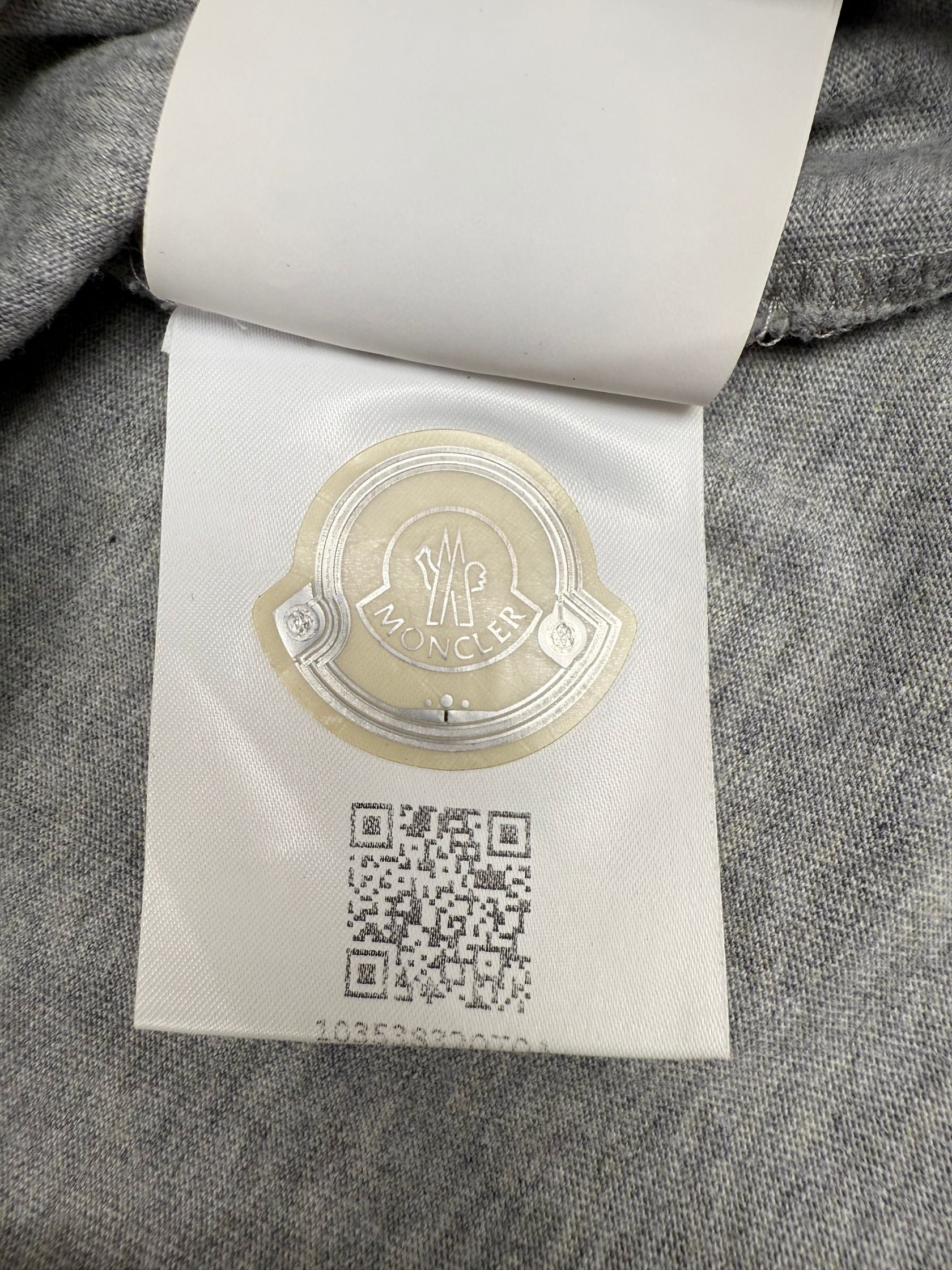 Moncler Retro Logo T-Shirt - Grey Moncler