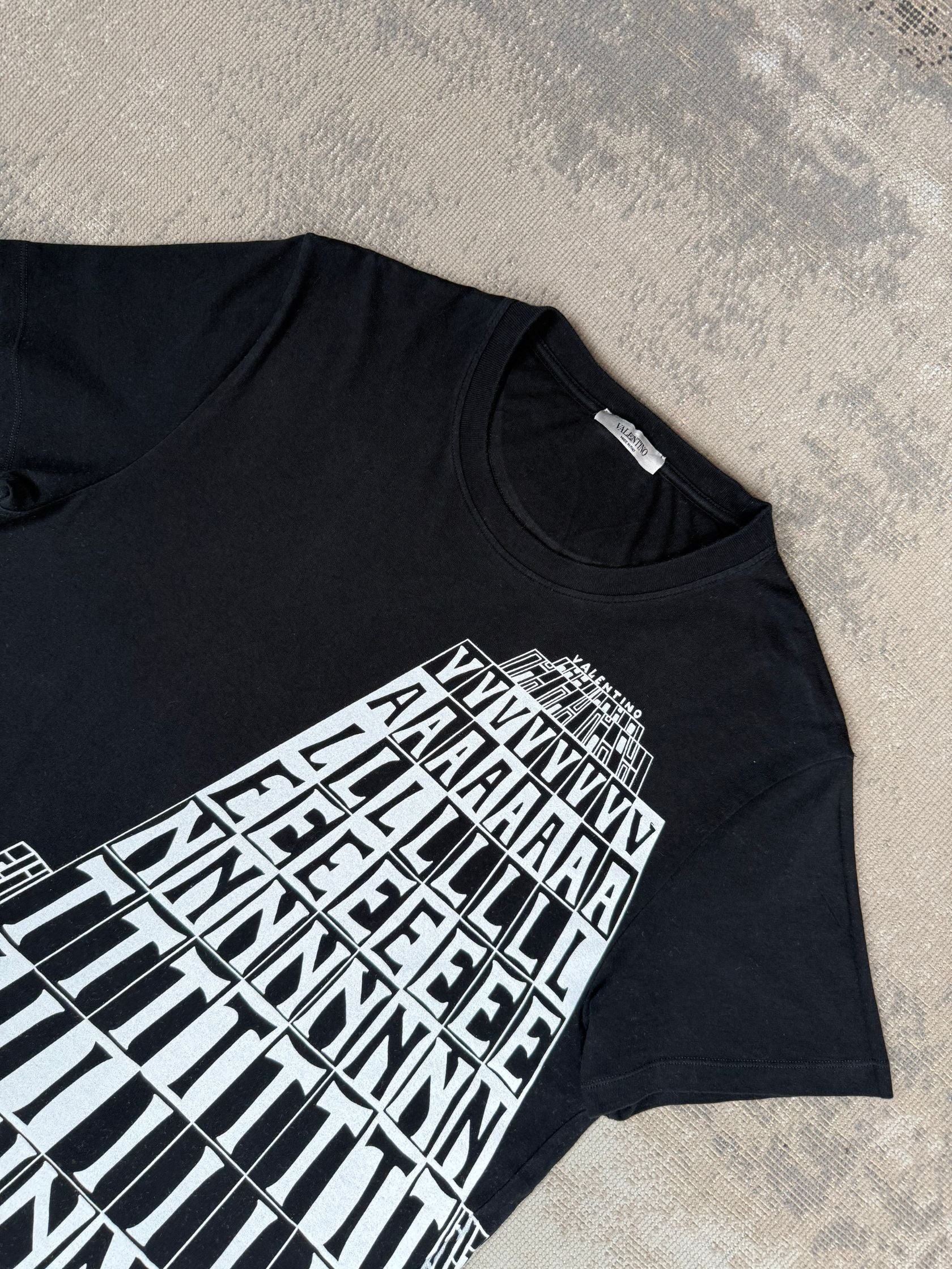 Valentino Graphic Tower Logo T-Shirt - Black Valentino