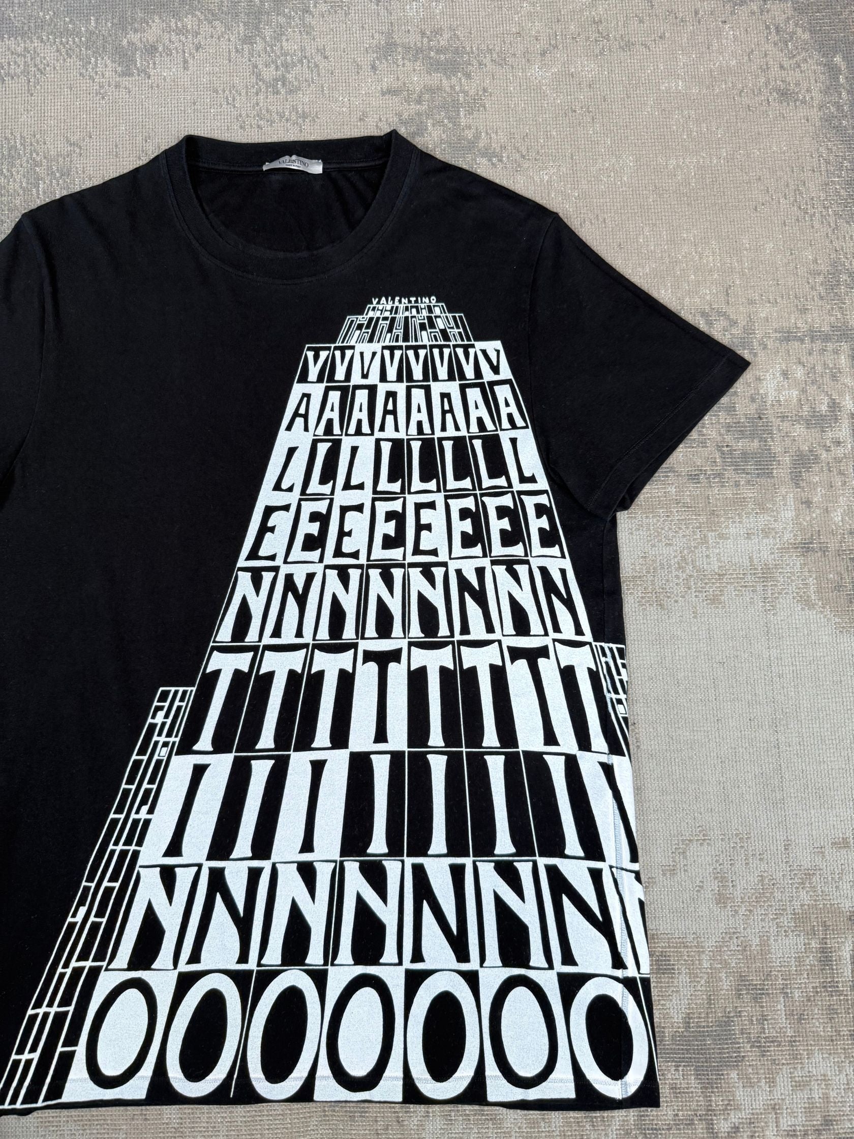 Valentino Graphic Tower Logo T-Shirt - Black Valentino