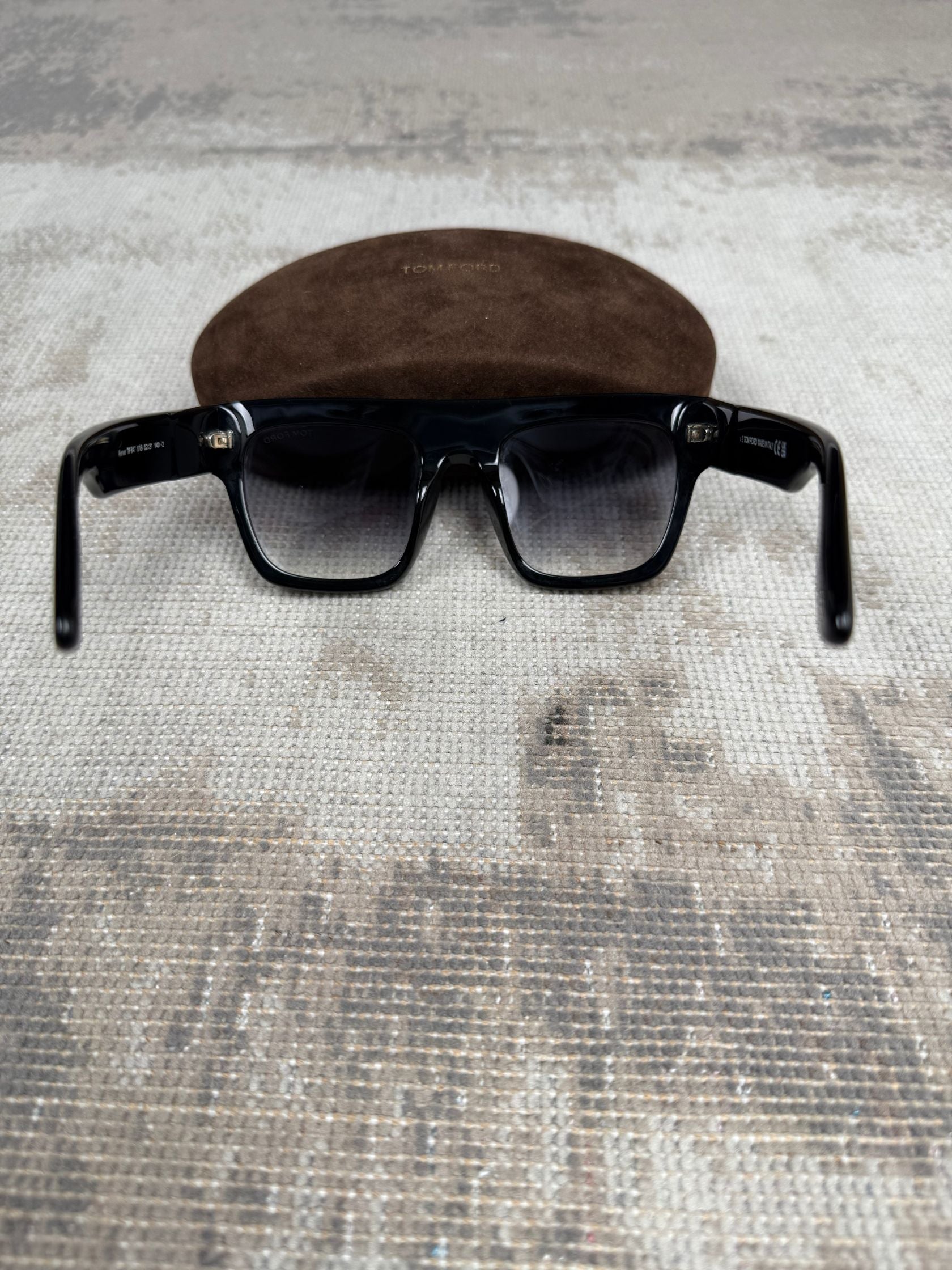 Tom Ford Renee (TF847) Sunglasses - Black Tom Ford