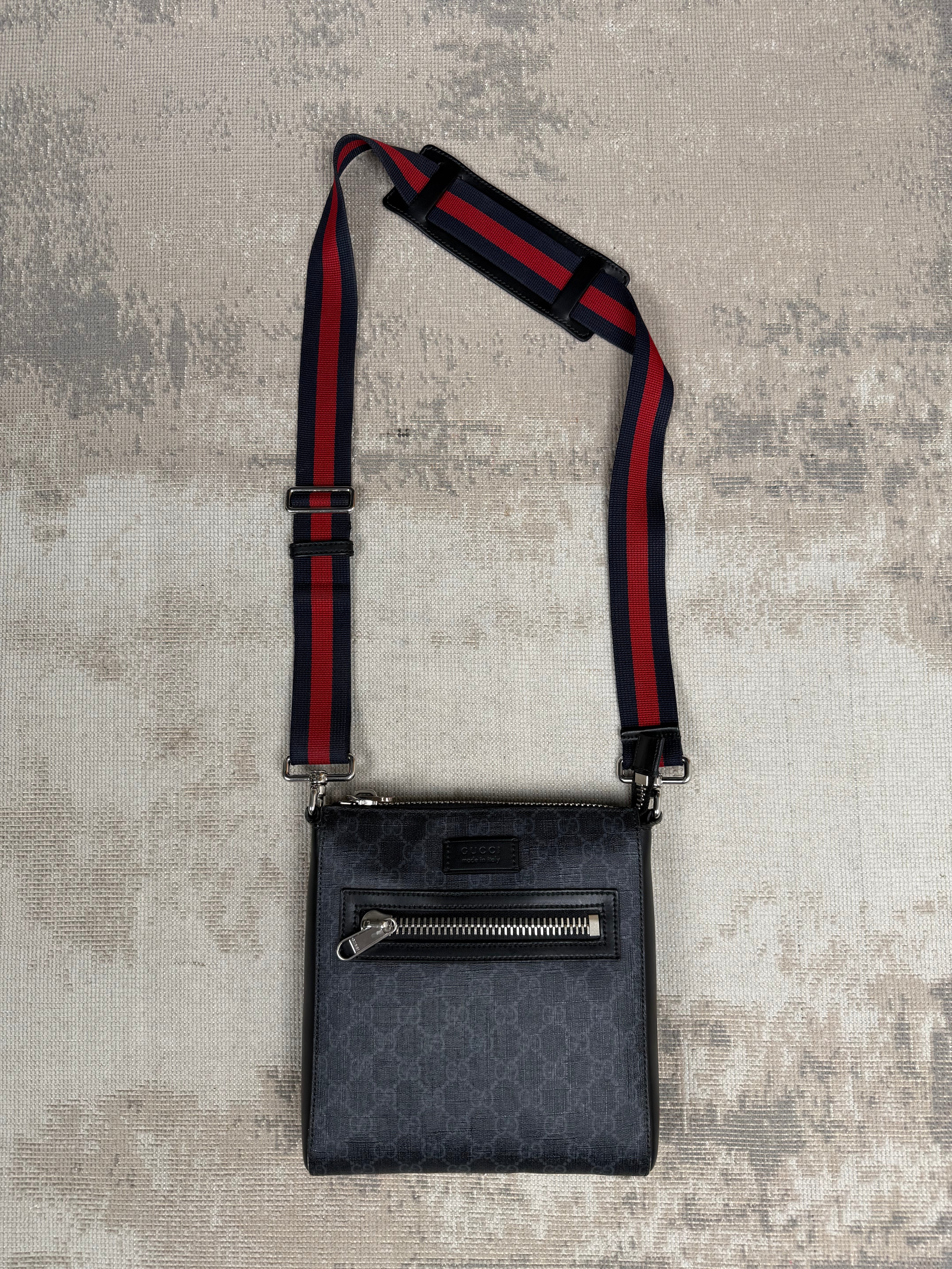 Gucci GG Supreme Messenger Bag (Small) - Black