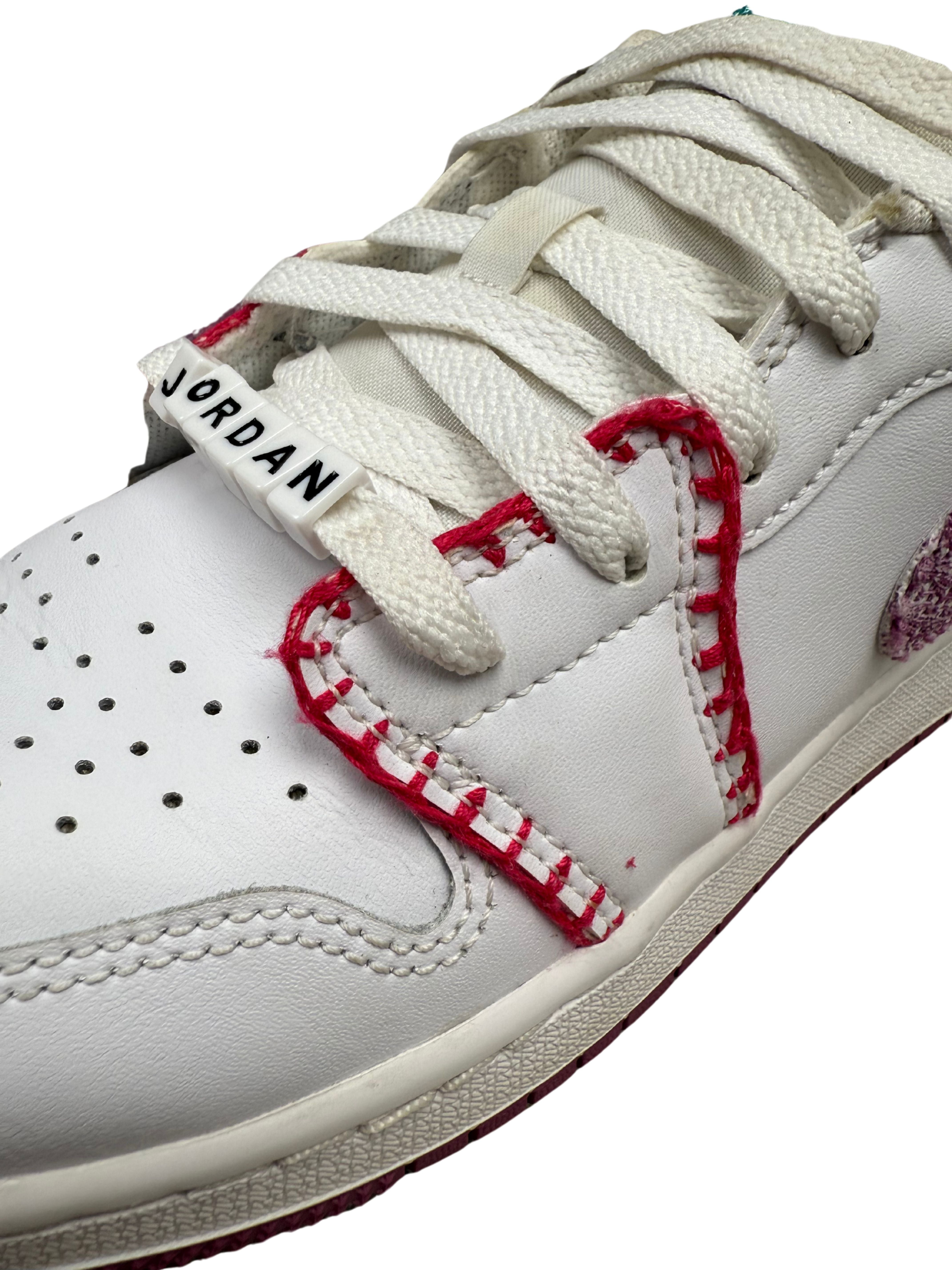 WOMEN'S - Nike Knitted SB Dunk - White Nike