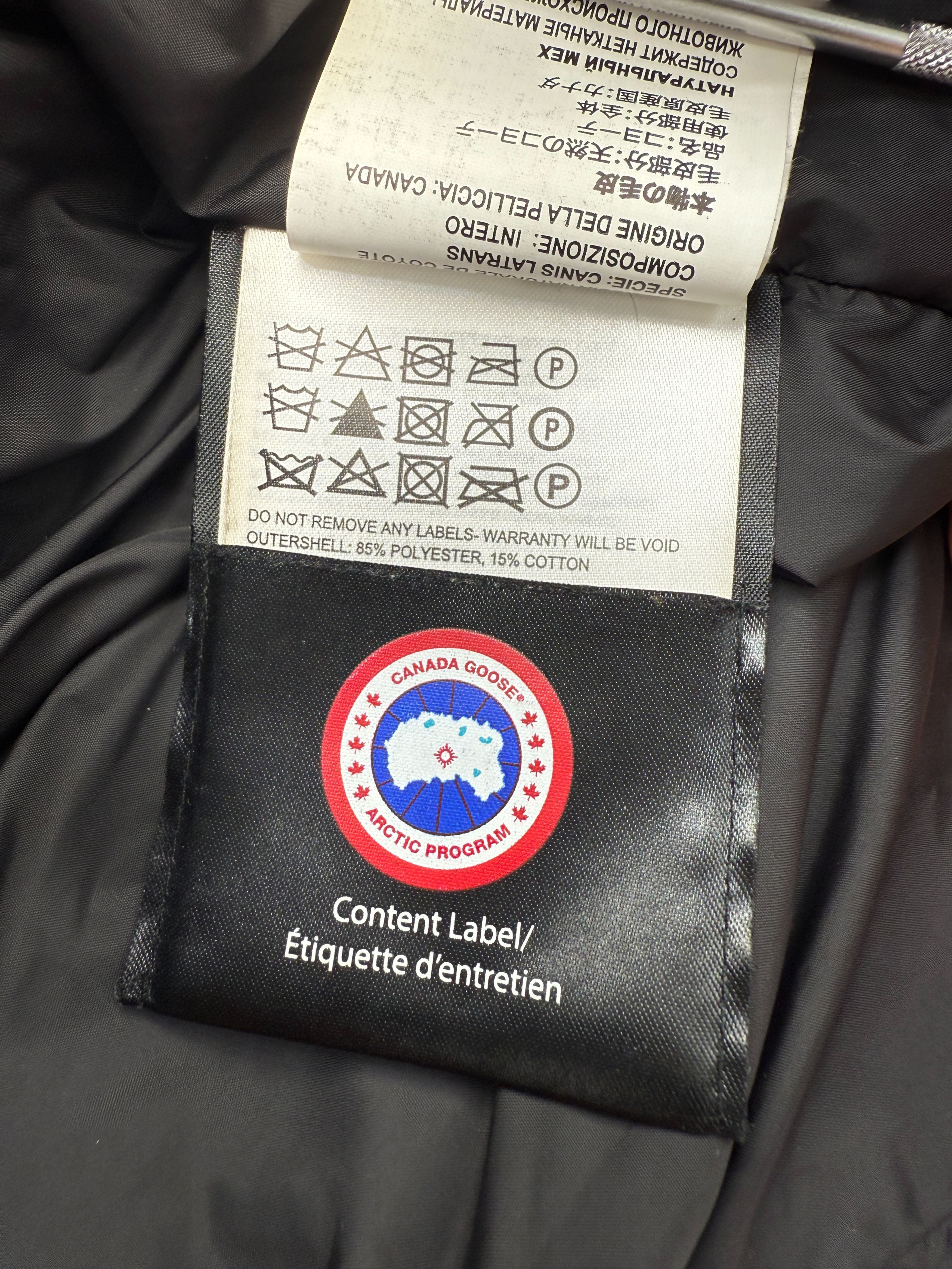 Canada Goose Wyndham Parka - Navy Canada Goose