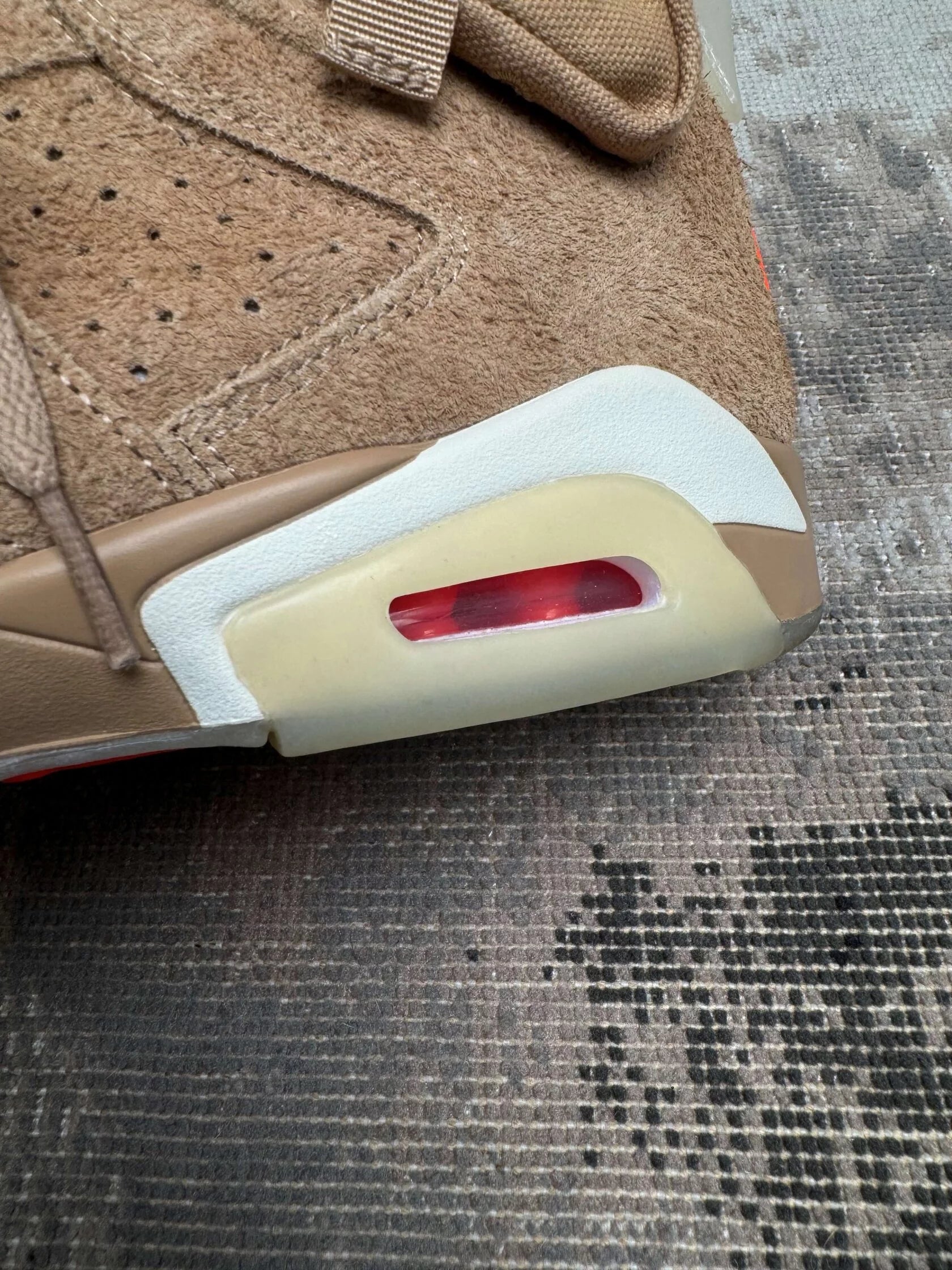 Jordan x Travis Scotts 6 Retro - British Khaki (Unused)