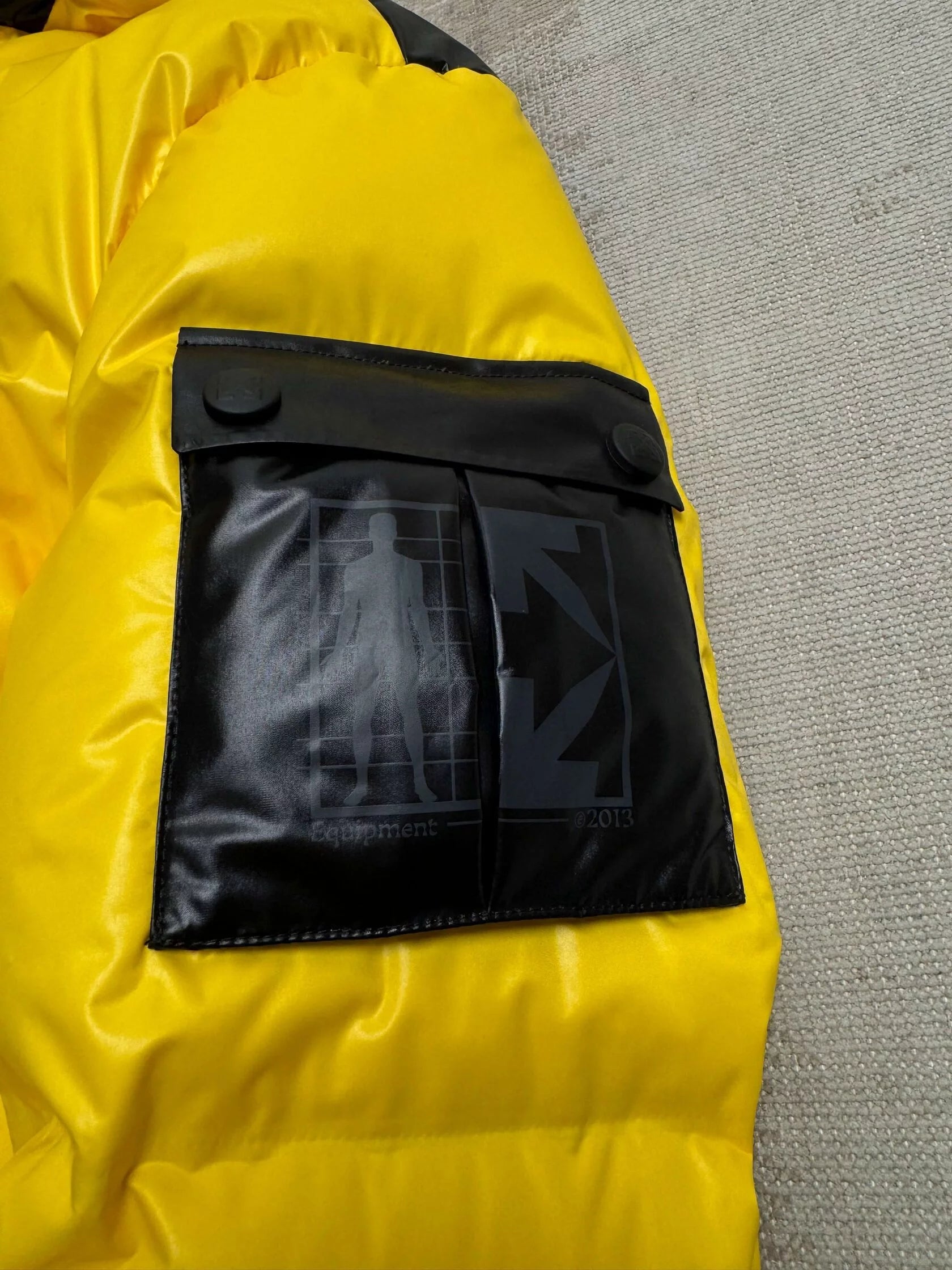 Off-White Equipment Ski Jacket - Yellow Off-White
