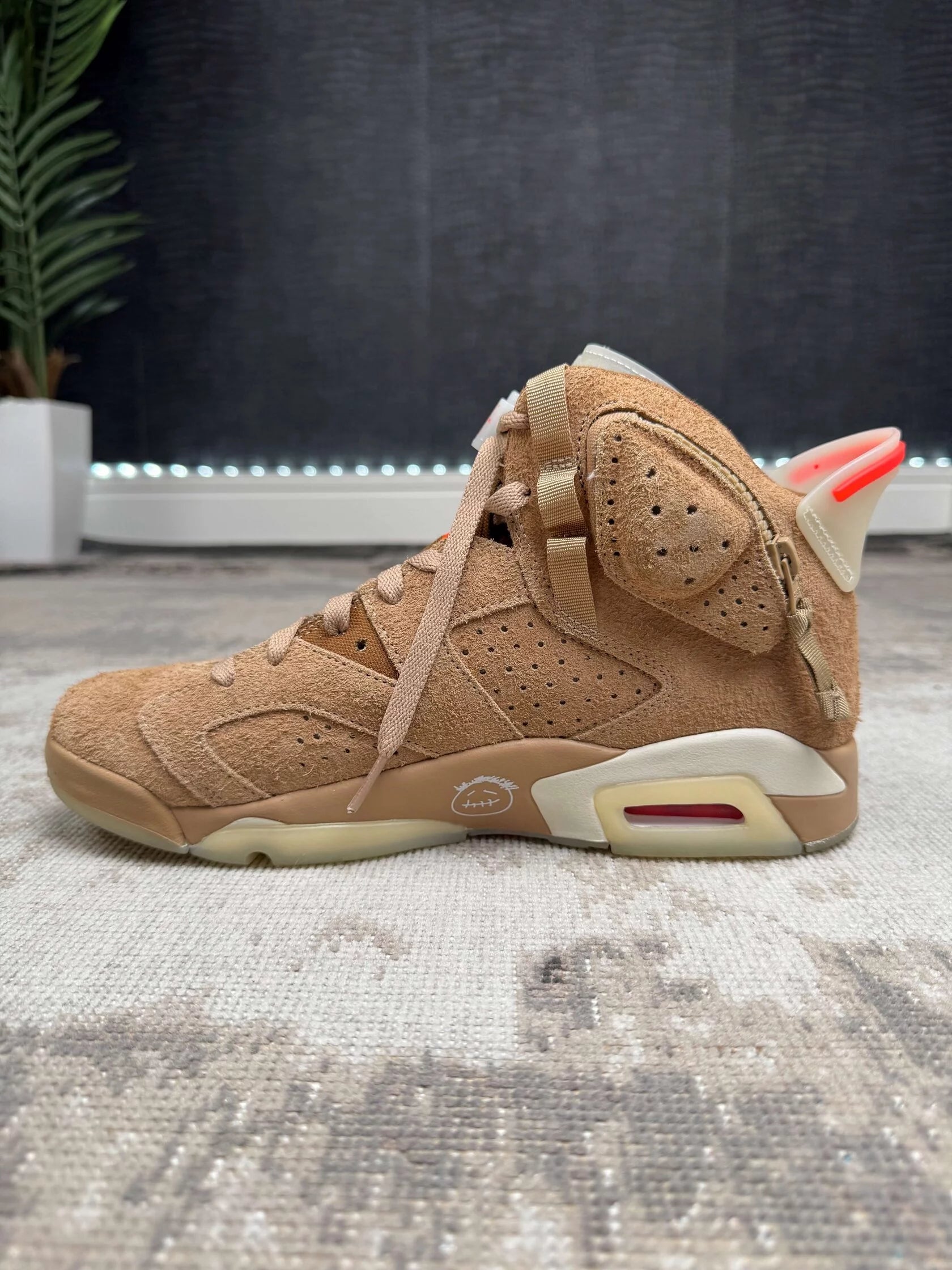 Jordan x Travis Scotts 6 Retro - British Khaki (Unused)