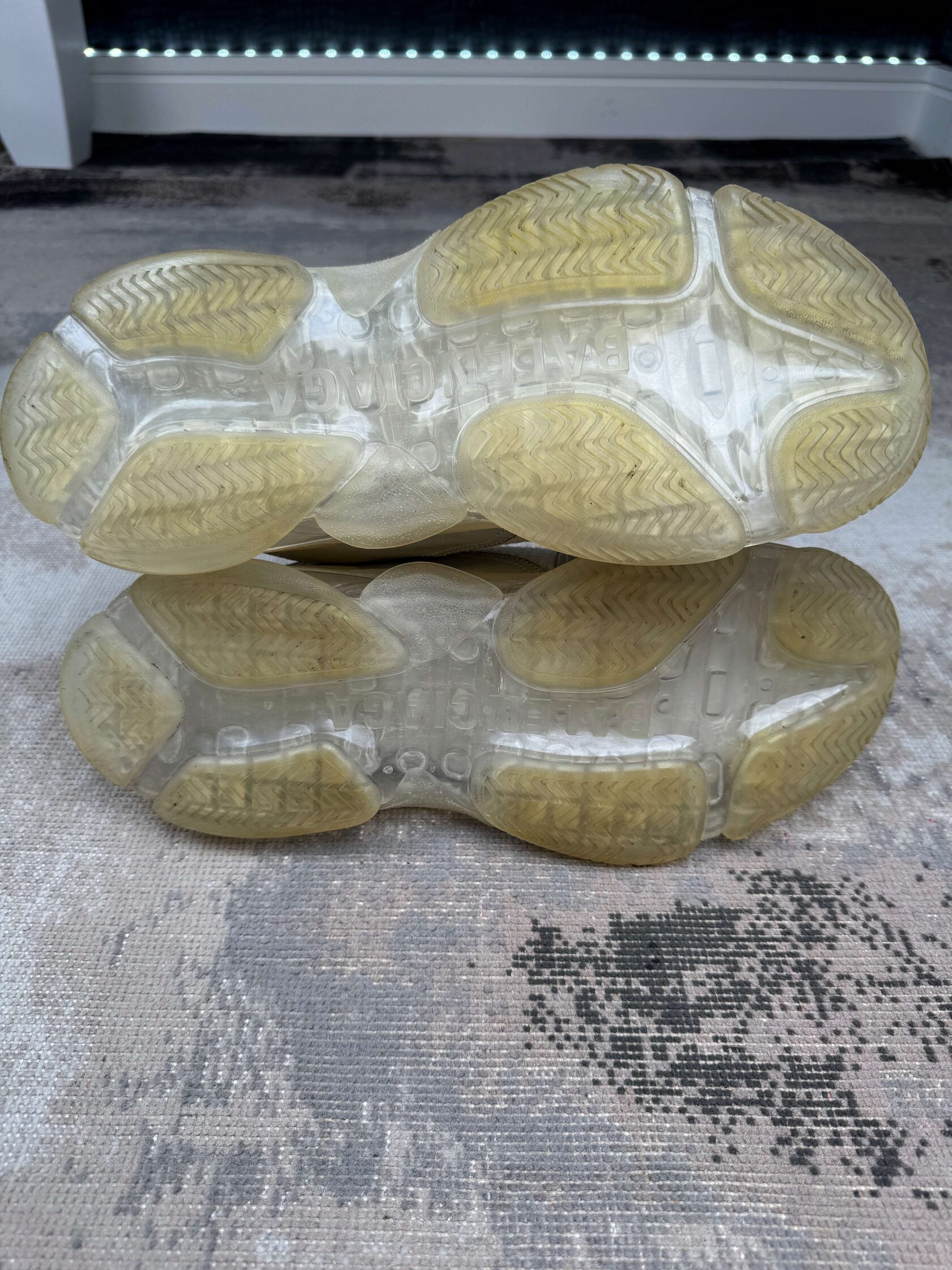 Balenciaga Triple S Clear Sole - White Balenciaga