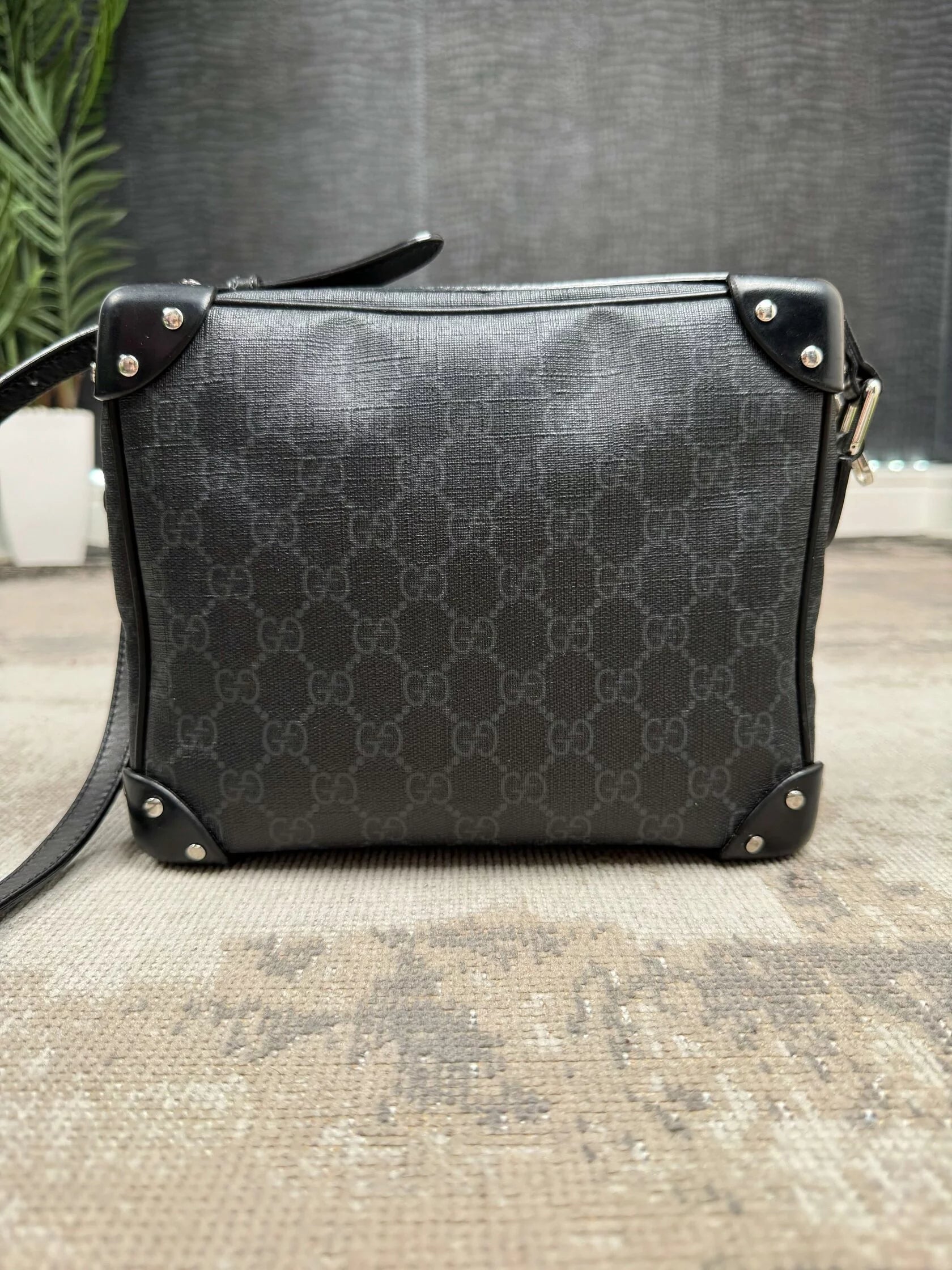 Gucci GG Supreme Soft Trunk Bag - Black