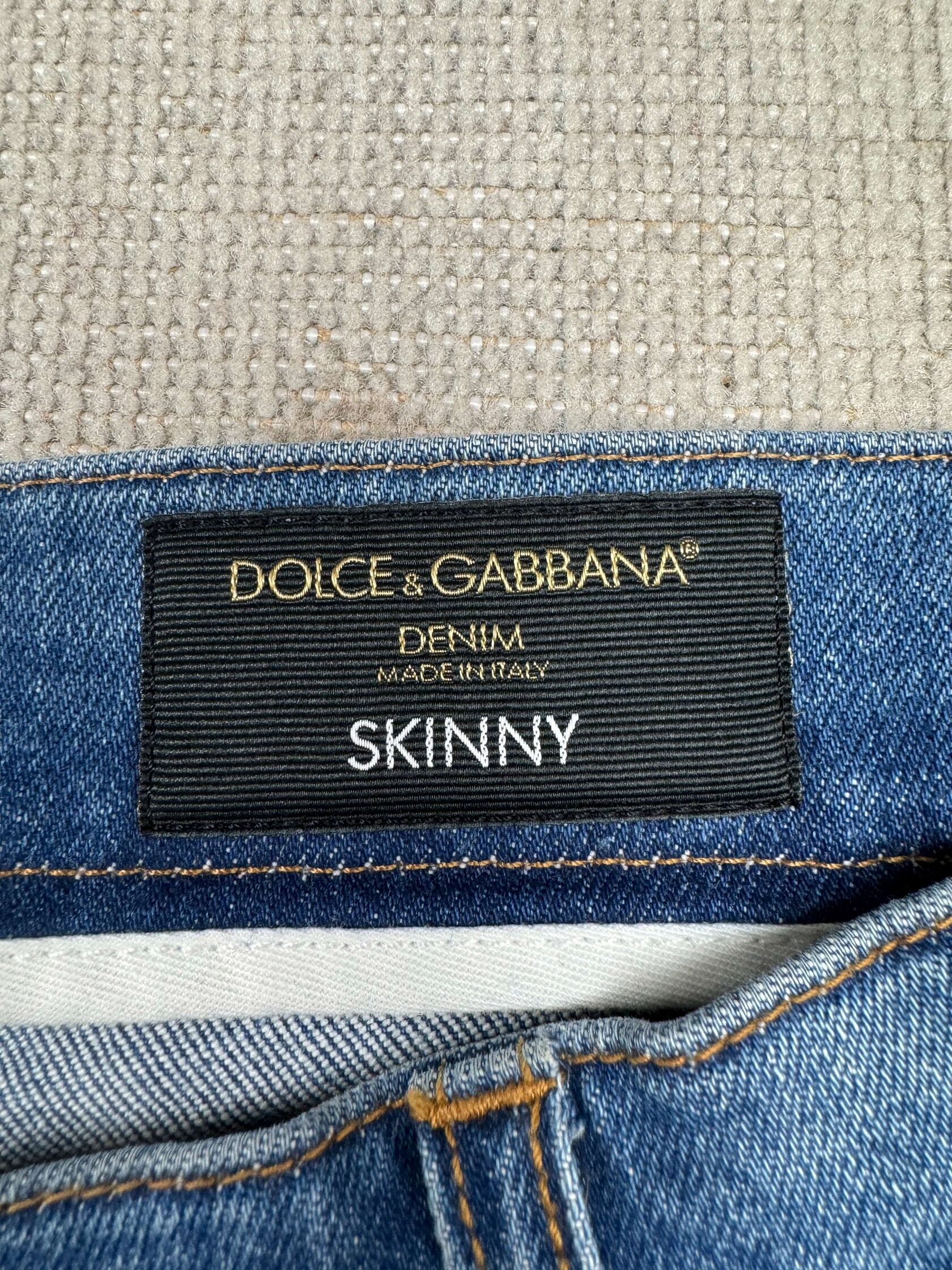 Dolce & Gabbana Graphic Distressed Jeans - Blue Denim (Unused) Dolce & Gabbana