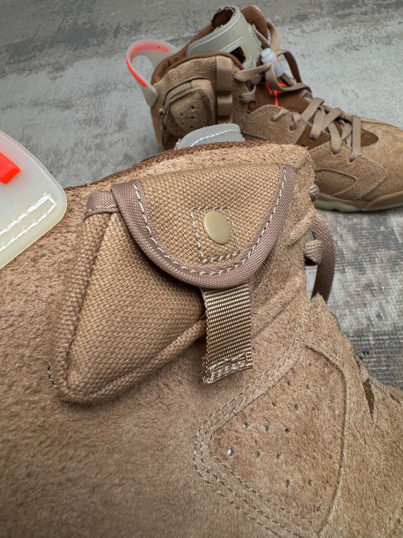 Jordan x Travis Scotts 6 Retro - British Khaki (Unused)