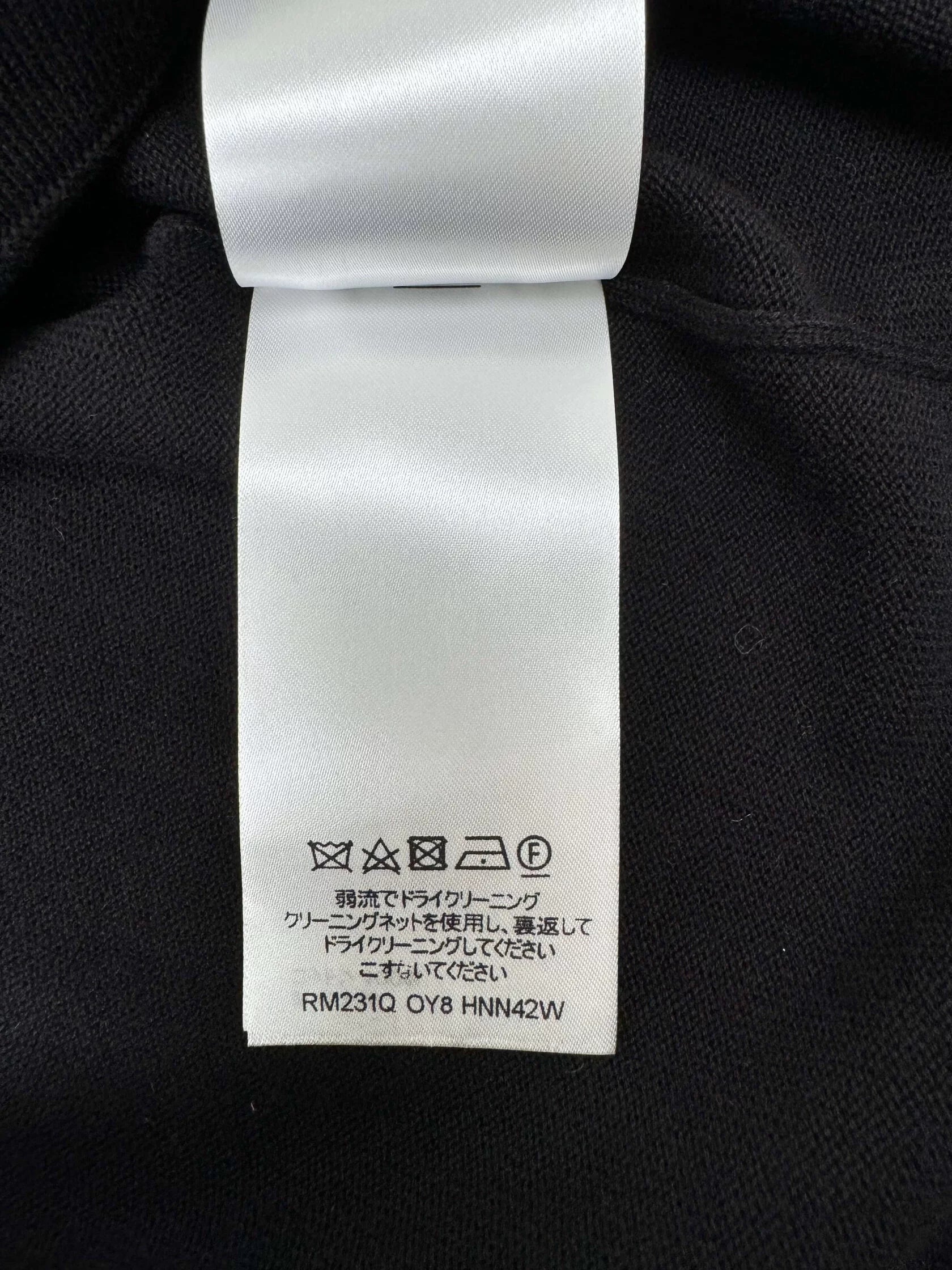 Louis Vuitton Signature T-Shirt - Black (Unused) Louis Vuitton