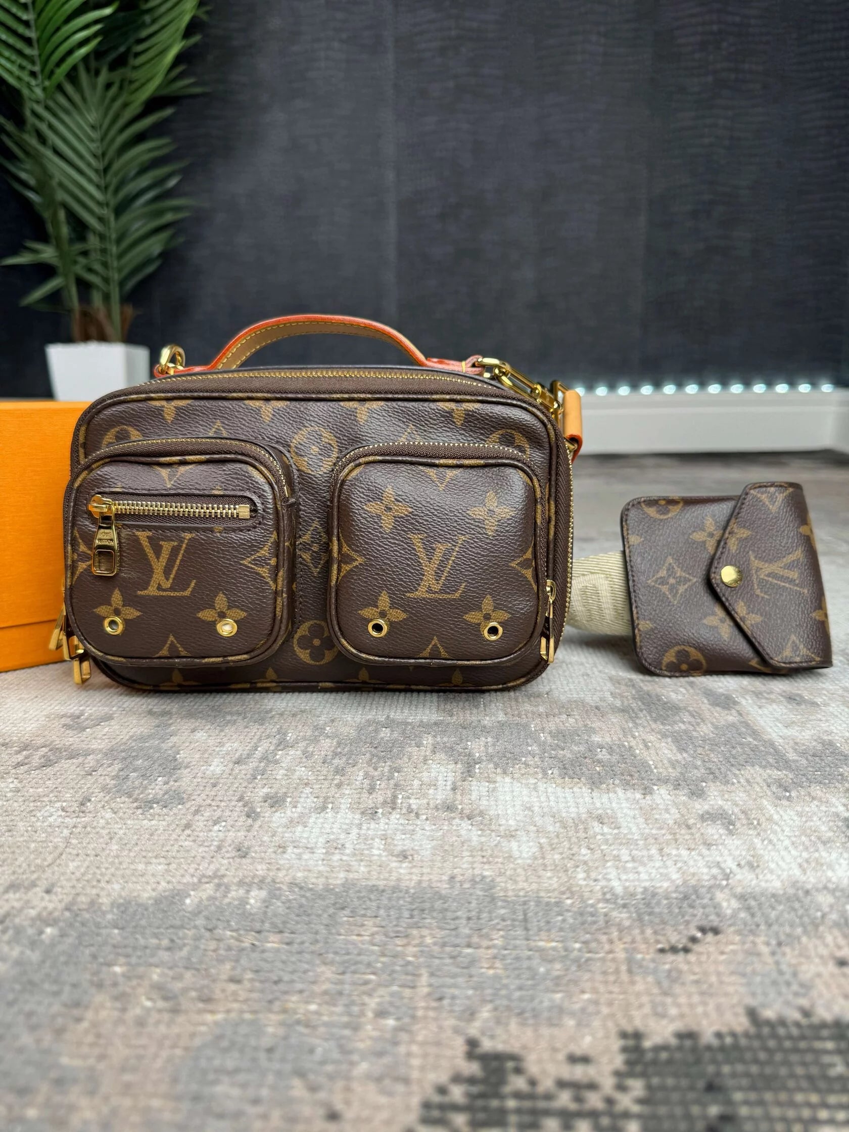 WOMENS - Louis Vuitton Utility Crossbody Bag