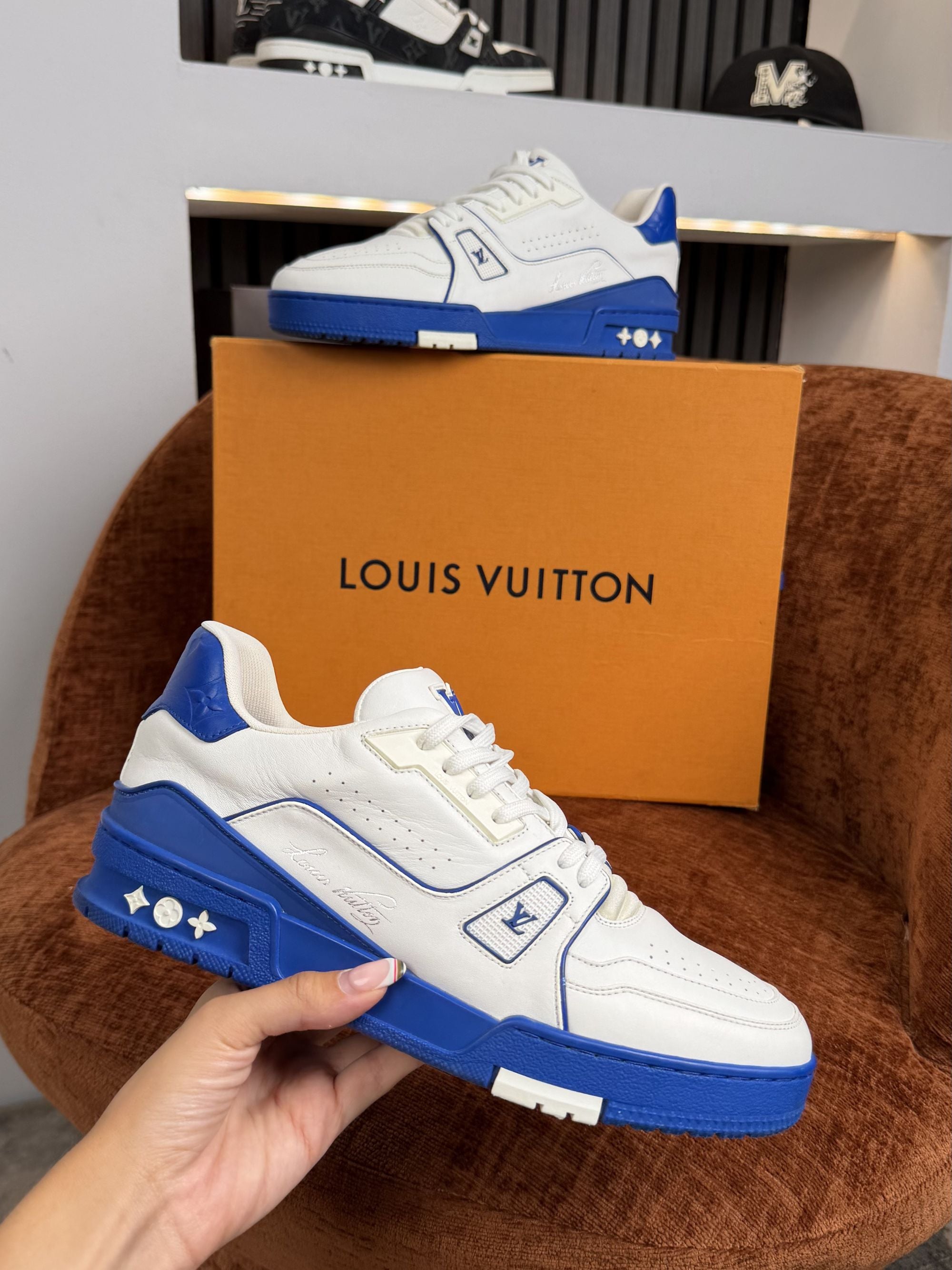 Louis Vuitton Signature LV Trainer Louis Vuitton